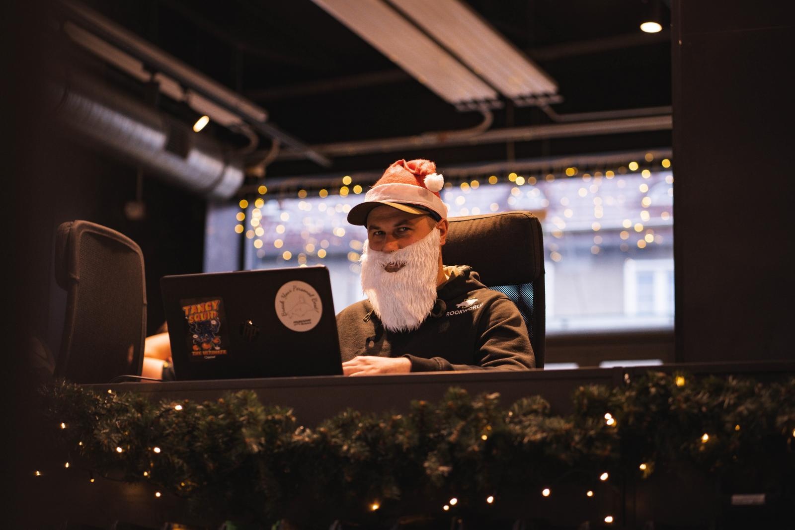 Zdjęcie w galerii na portalu naszraciborz.pl: Karpiowe Mikołajki w Rockworld! wiadomości z regionu