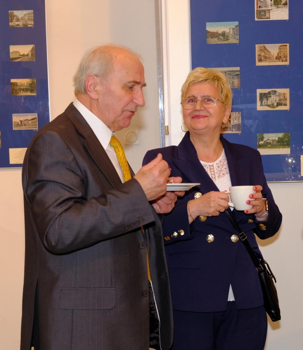 Zdjęcie w galerii na portalu naszraciborz.pl: Złoty warkocz historii. Raciborskie Muzeum świętuje 95-lecie wiadomości z regionu