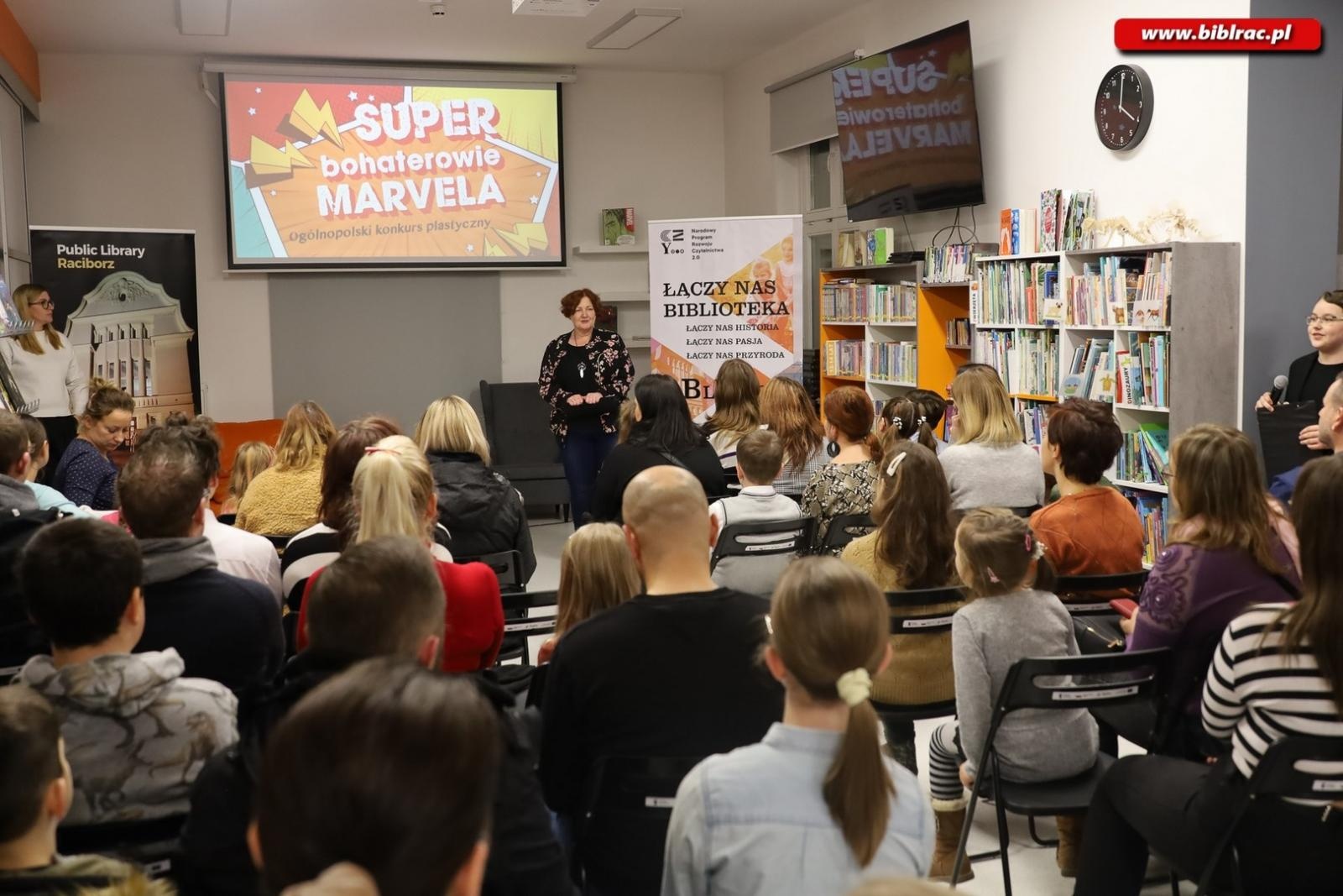 Zdjęcie w galerii na portalu naszraciborz.pl: Raciborscy superbohaterowie Marvela nagrodzeni wiadomości z regionu