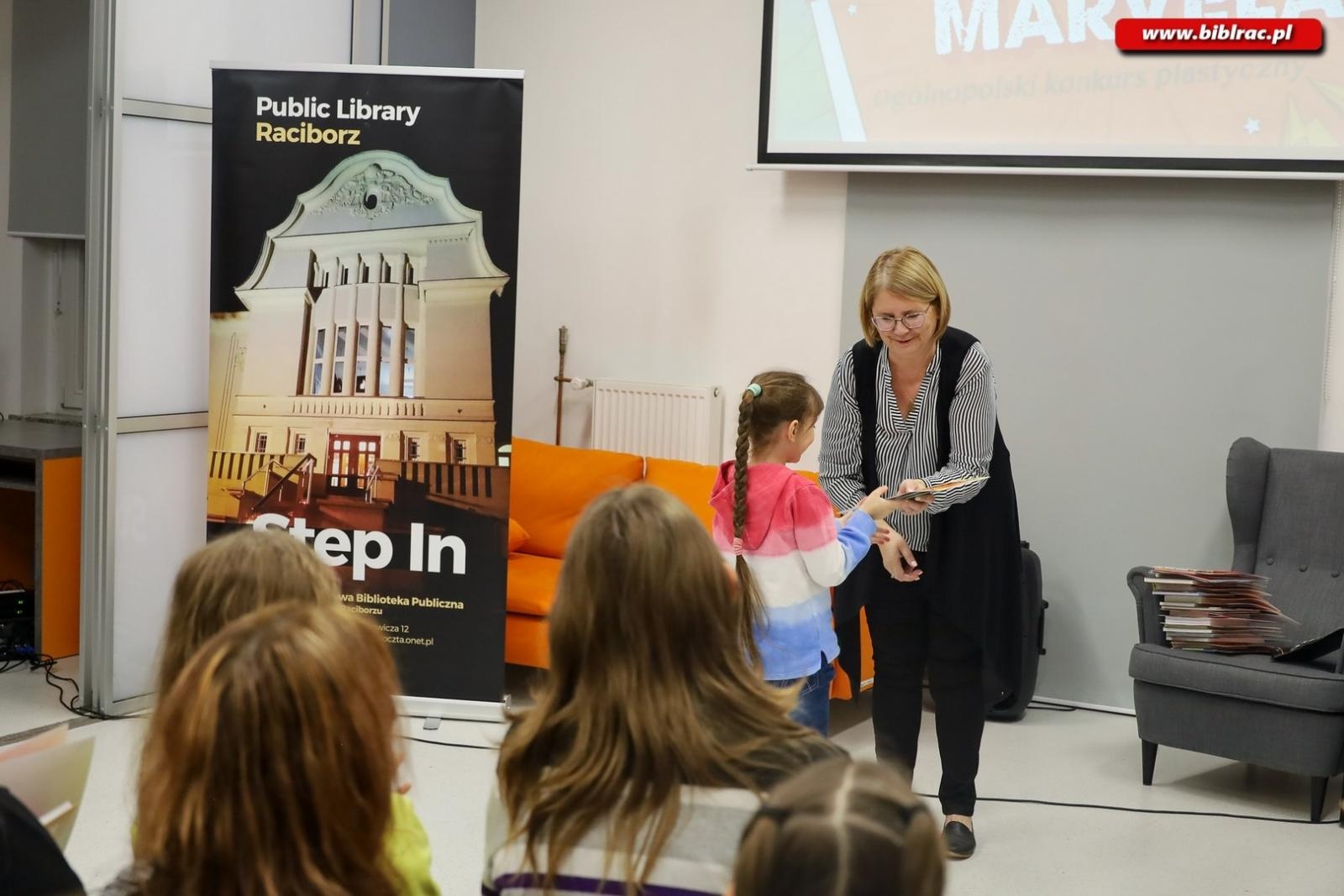 Zdjęcie w galerii na portalu naszraciborz.pl: Raciborscy superbohaterowie Marvela nagrodzeni wiadomości z regionu