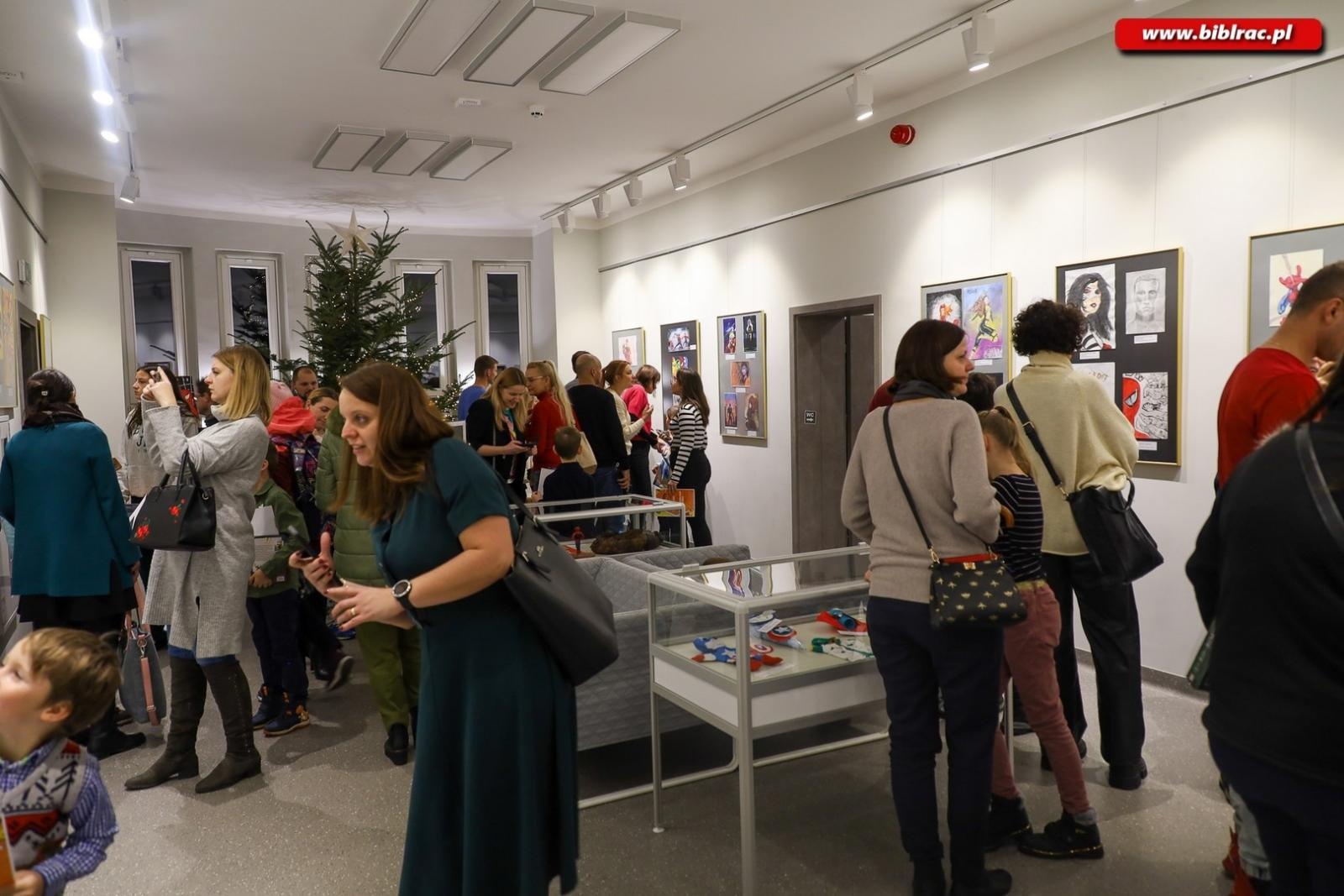 Zdjęcie w galerii na portalu naszraciborz.pl: Raciborscy superbohaterowie Marvela nagrodzeni wiadomości z regionu