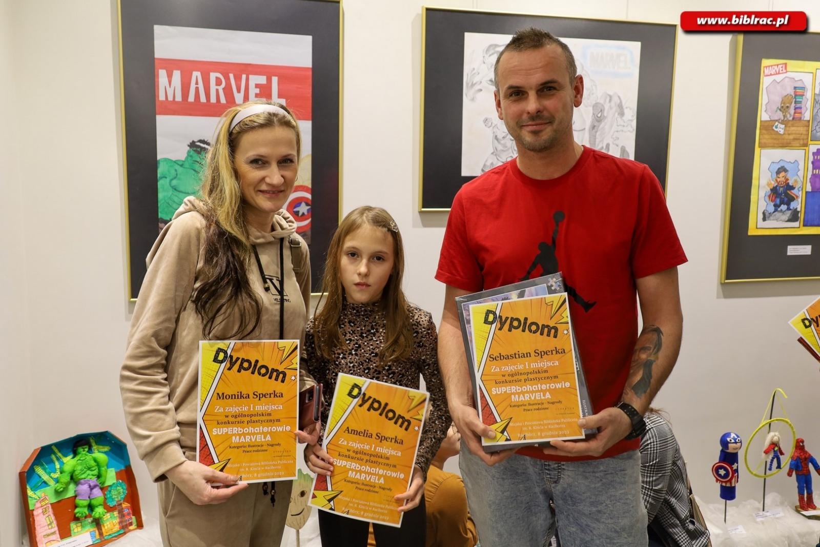 Zdjęcie w galerii na portalu naszraciborz.pl: Raciborscy superbohaterowie Marvela nagrodzeni wiadomości z regionu