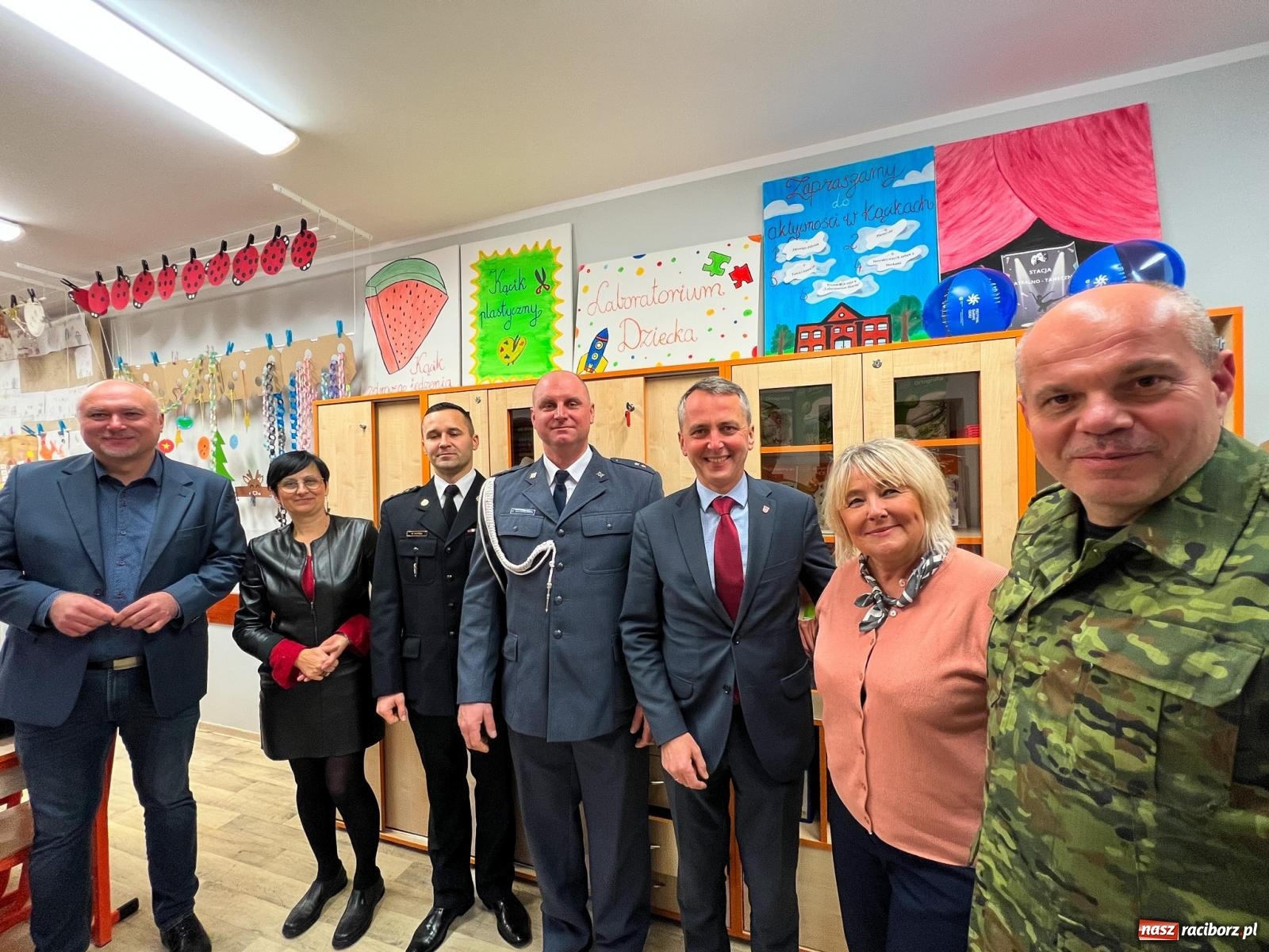 Zdjęcie w galerii na portalu naszraciborz.pl: W ZSOMS padł rekord! Szkoła ze Starej Wsi zaprasza na kiermasz wiadomości z regionu
