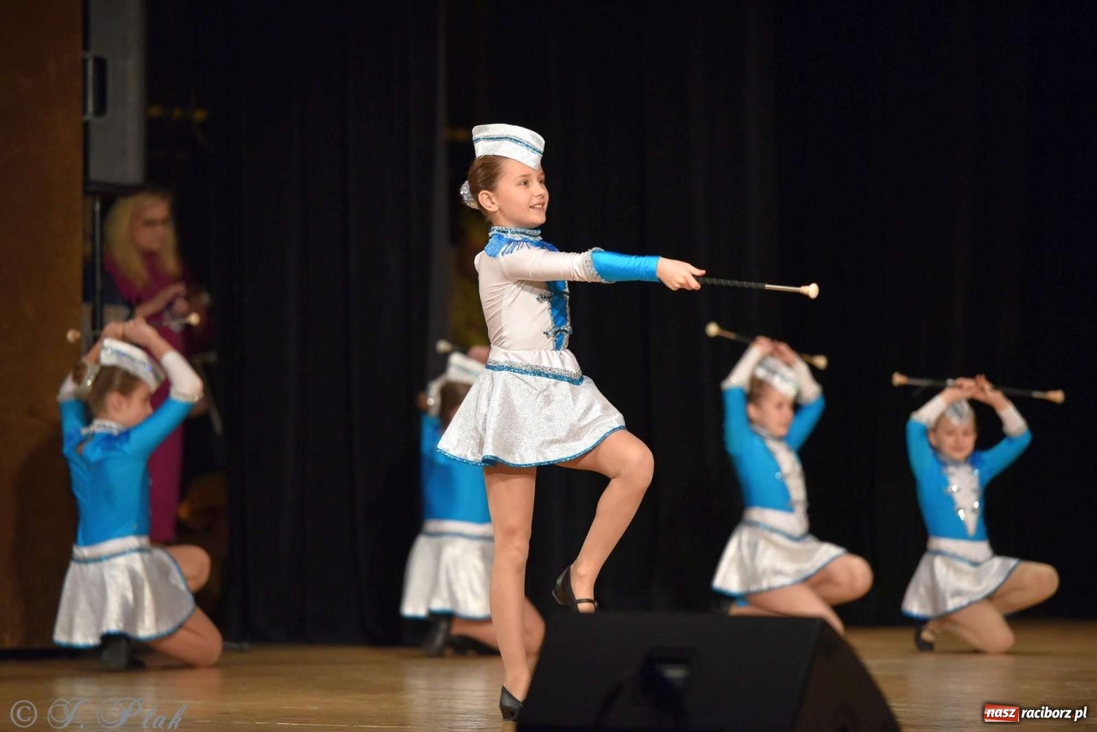 Zdjęcie w galerii na portalu naszraciborz.pl: Wspomnienia i życzenia. Ćwierć wieku ze Źródłem [FOTO i WIDEO] wiadomości z regionu