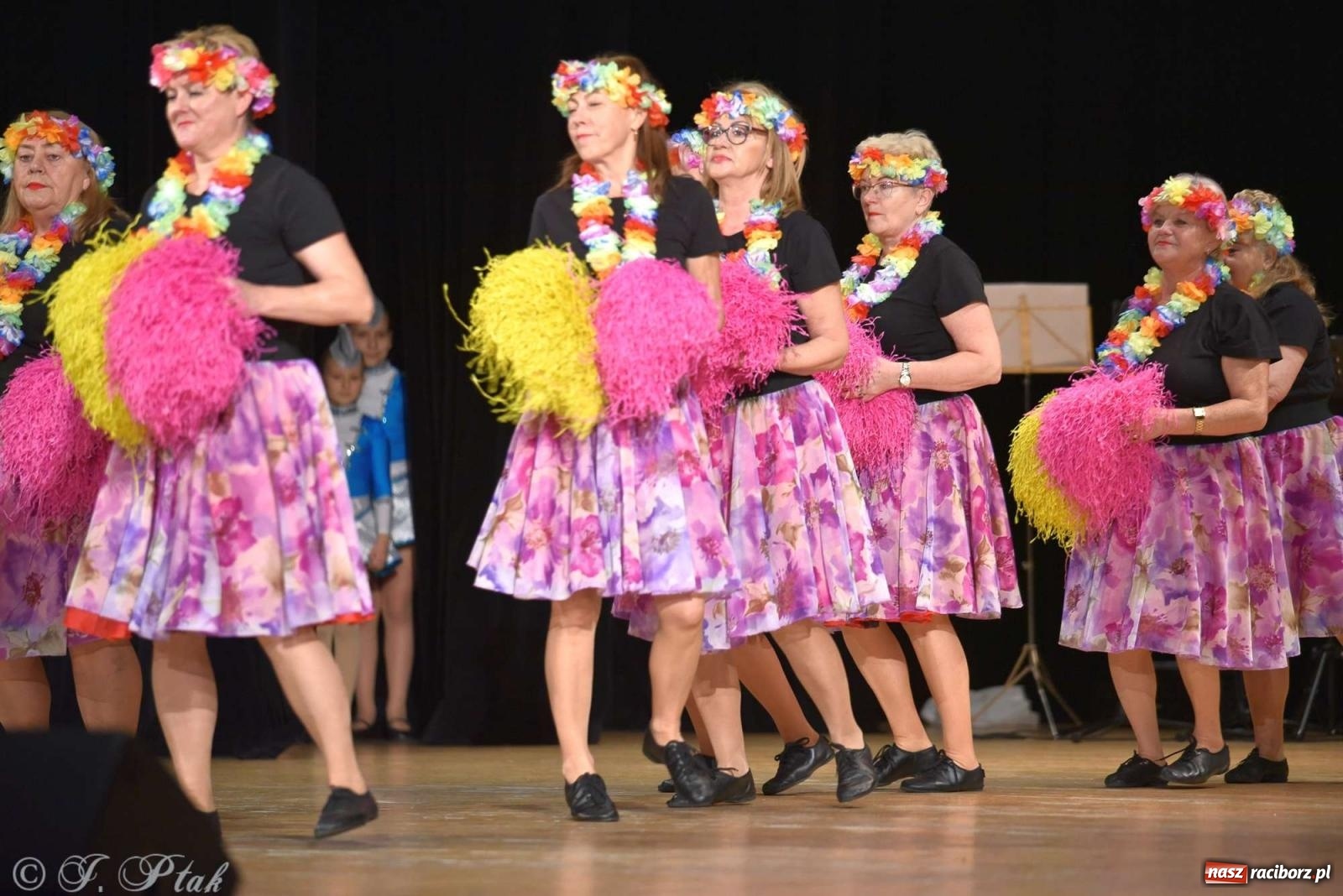 Zdjęcie w galerii na portalu naszraciborz.pl: Wspomnienia i życzenia. Ćwierć wieku ze Źródłem [FOTO i WIDEO] wiadomości z regionu
