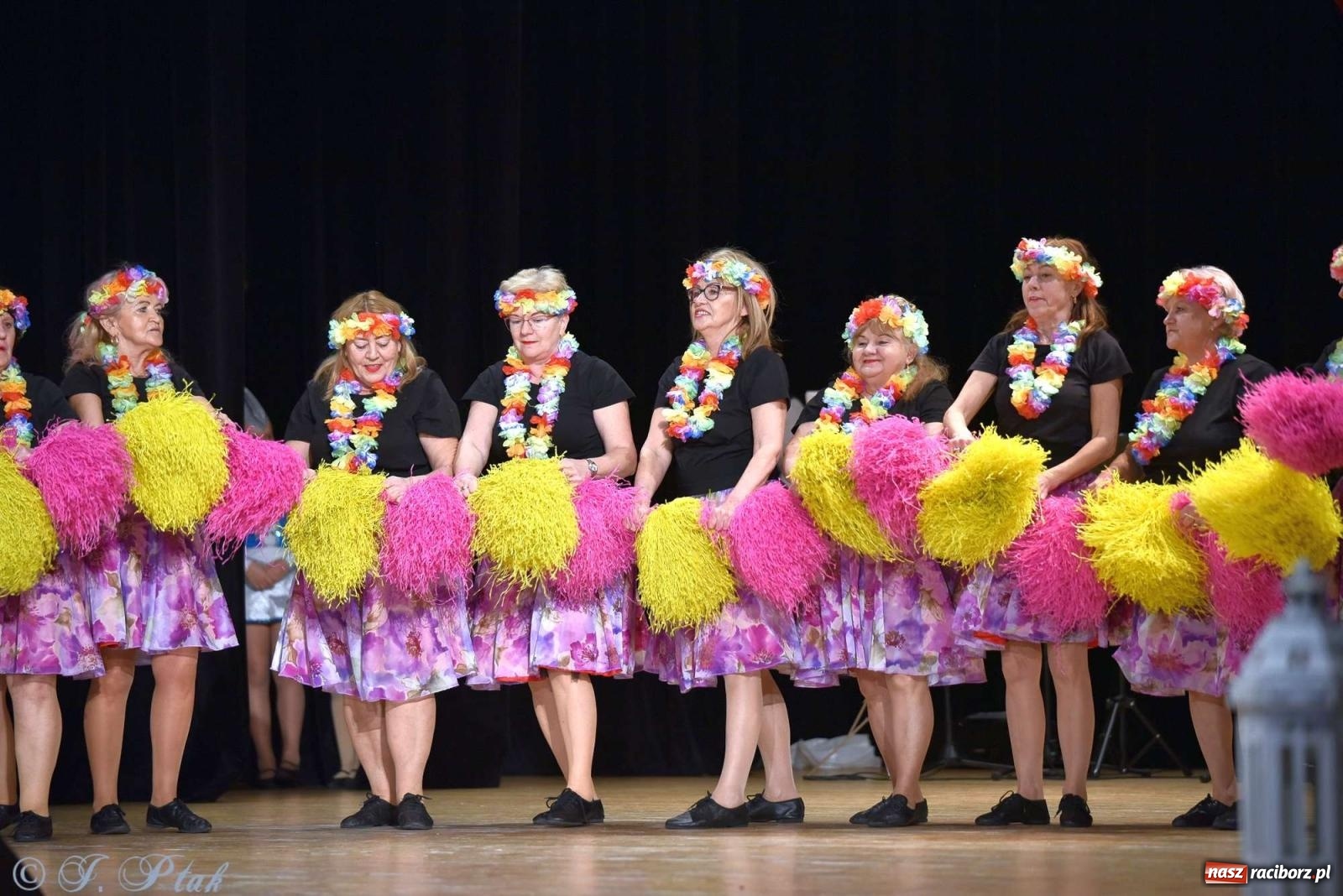 Zdjęcie w galerii na portalu naszraciborz.pl: Wspomnienia i życzenia. Ćwierć wieku ze Źródłem [FOTO i WIDEO] wiadomości z regionu