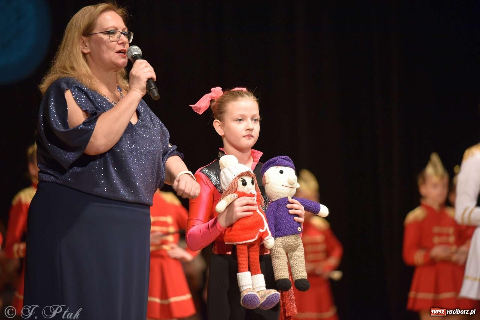 Zdjęcie w galerii na portalu naszraciborz.pl: Wspomnienia i życzenia. Ćwierć wieku ze Źródłem [FOTO i WIDEO] wiadomości z regionu