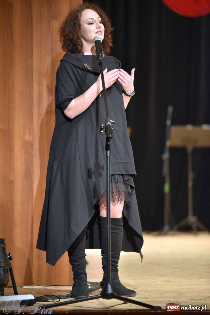 Zdjęcie w galerii na portalu naszraciborz.pl: Wspomnienia i życzenia. Ćwierć wieku ze Źródłem [FOTO i WIDEO] wiadomości z regionu