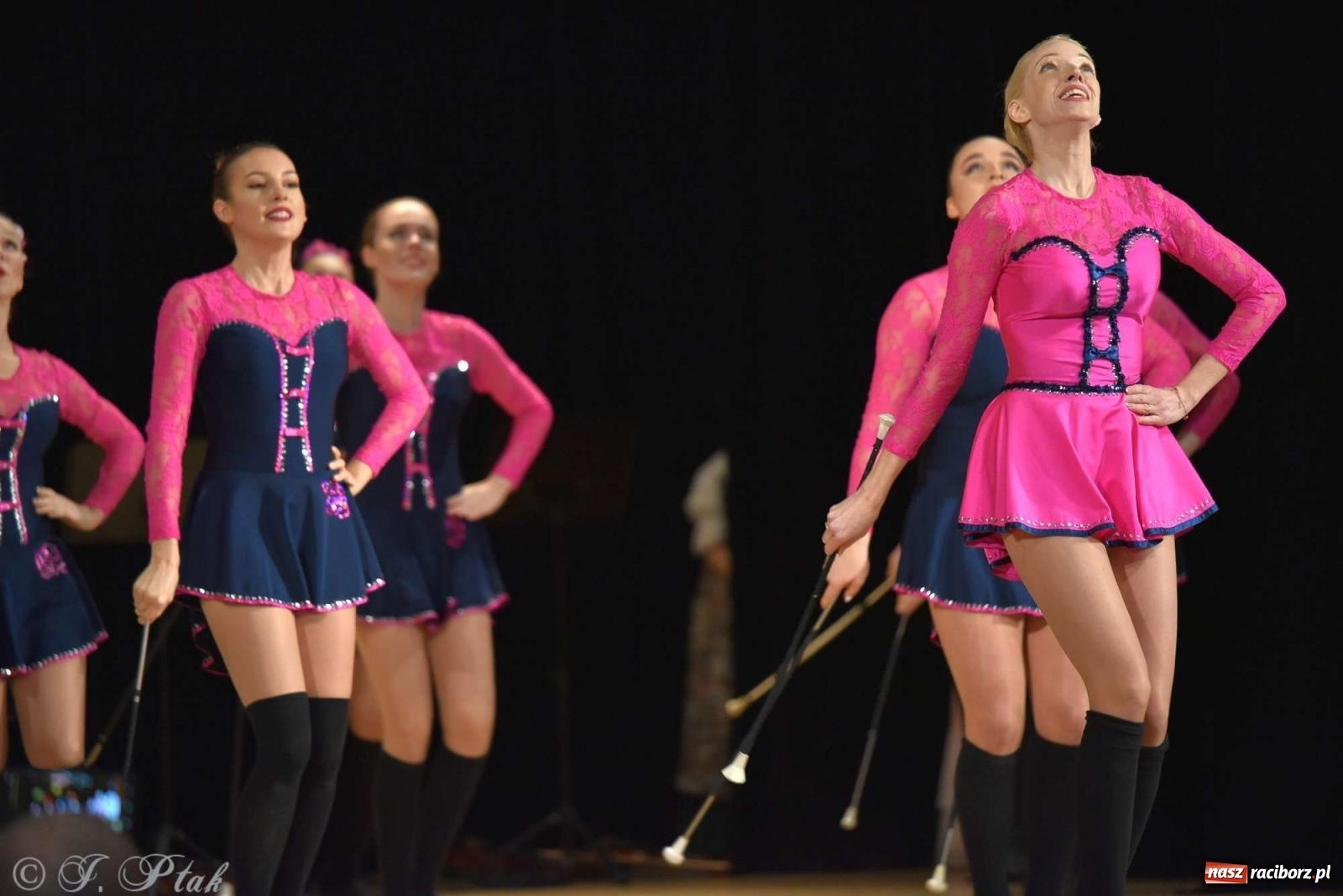 Zdjęcie w galerii na portalu naszraciborz.pl: Wspomnienia i życzenia. Ćwierć wieku ze Źródłem [FOTO i WIDEO] wiadomości z regionu