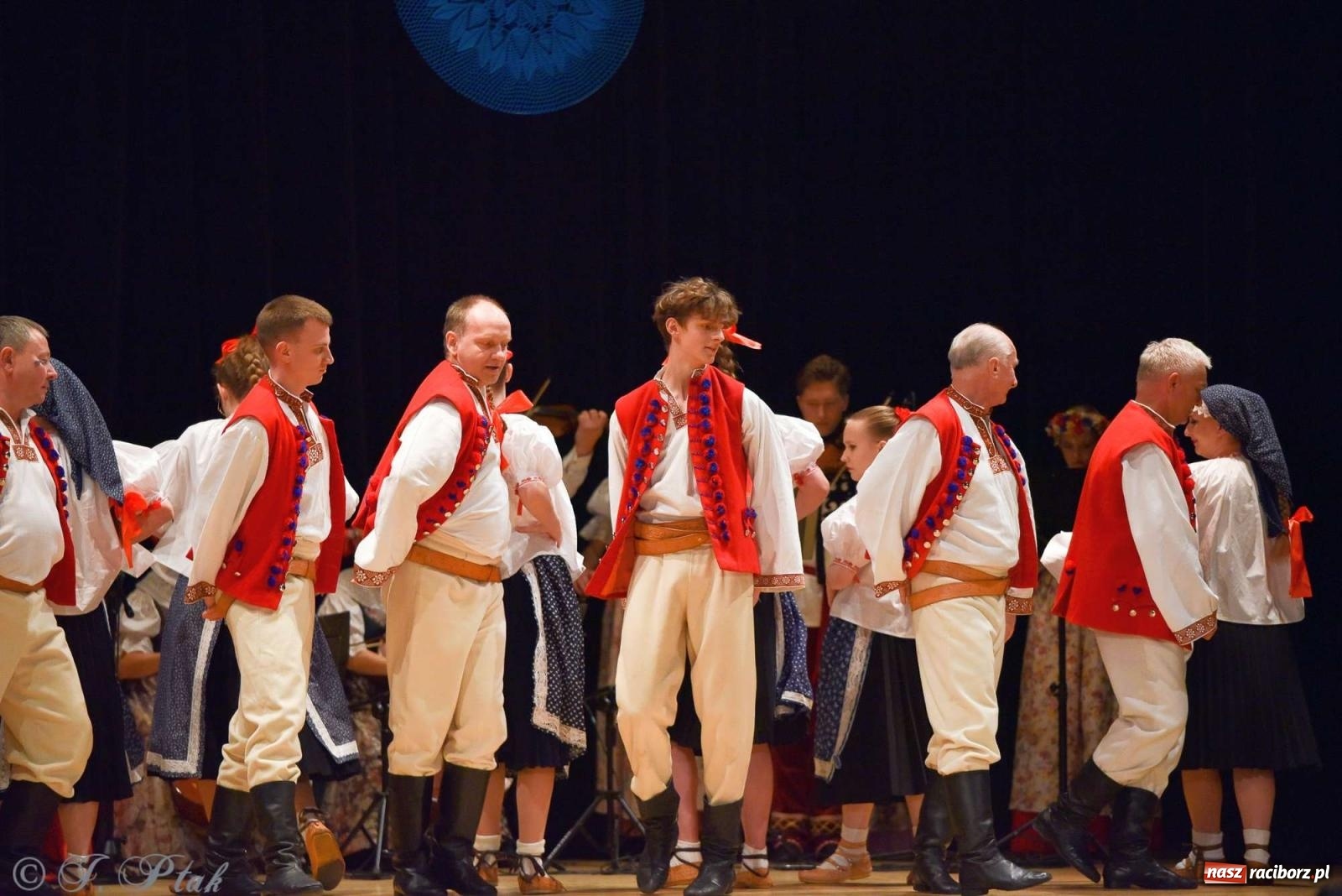 Zdjęcie w galerii na portalu naszraciborz.pl: Wspomnienia i życzenia. Ćwierć wieku ze Źródłem [FOTO i WIDEO] wiadomości z regionu