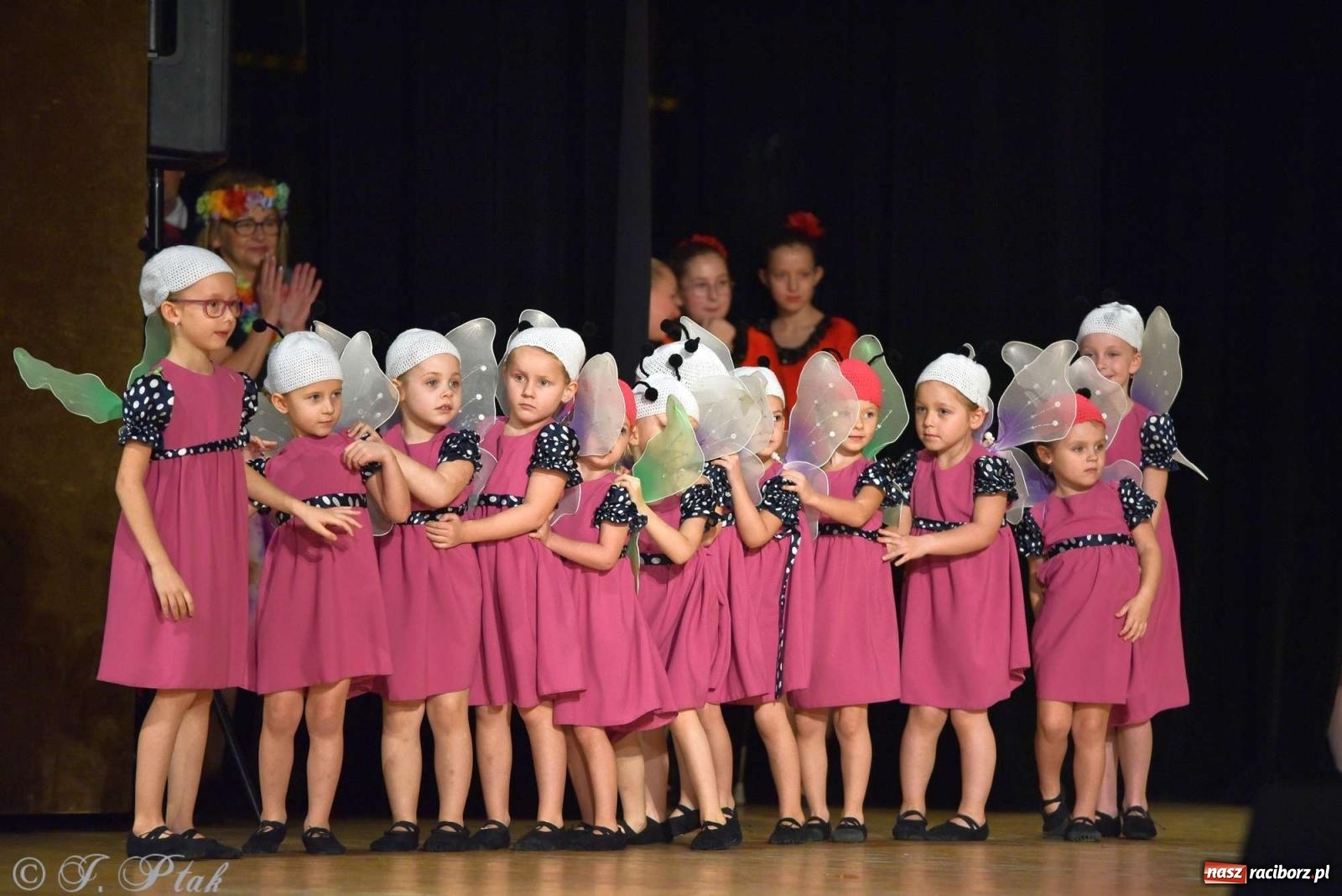 Zdjęcie w galerii na portalu naszraciborz.pl: Wspomnienia i życzenia. Ćwierć wieku ze Źródłem [FOTO i WIDEO] wiadomości z regionu