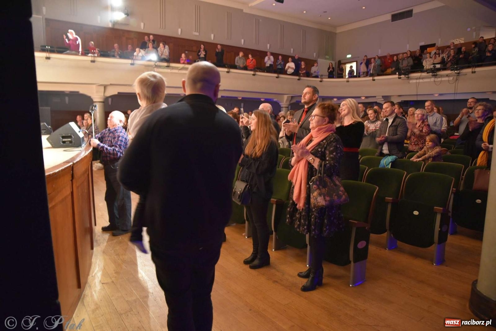 Zdjęcie w galerii na portalu naszraciborz.pl: Wspomnienia i życzenia. Ćwierć wieku ze Źródłem [FOTO i WIDEO] wiadomości z regionu