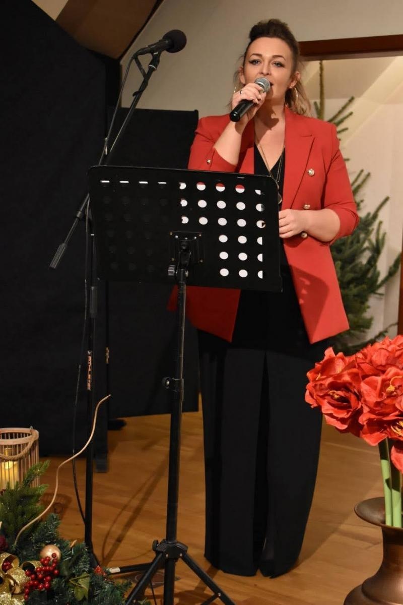 Zdjęcie w galerii na portalu naszraciborz.pl: Grudniowe refleksje… – przedświąteczne widowisko na zamku wiadomości z regionu