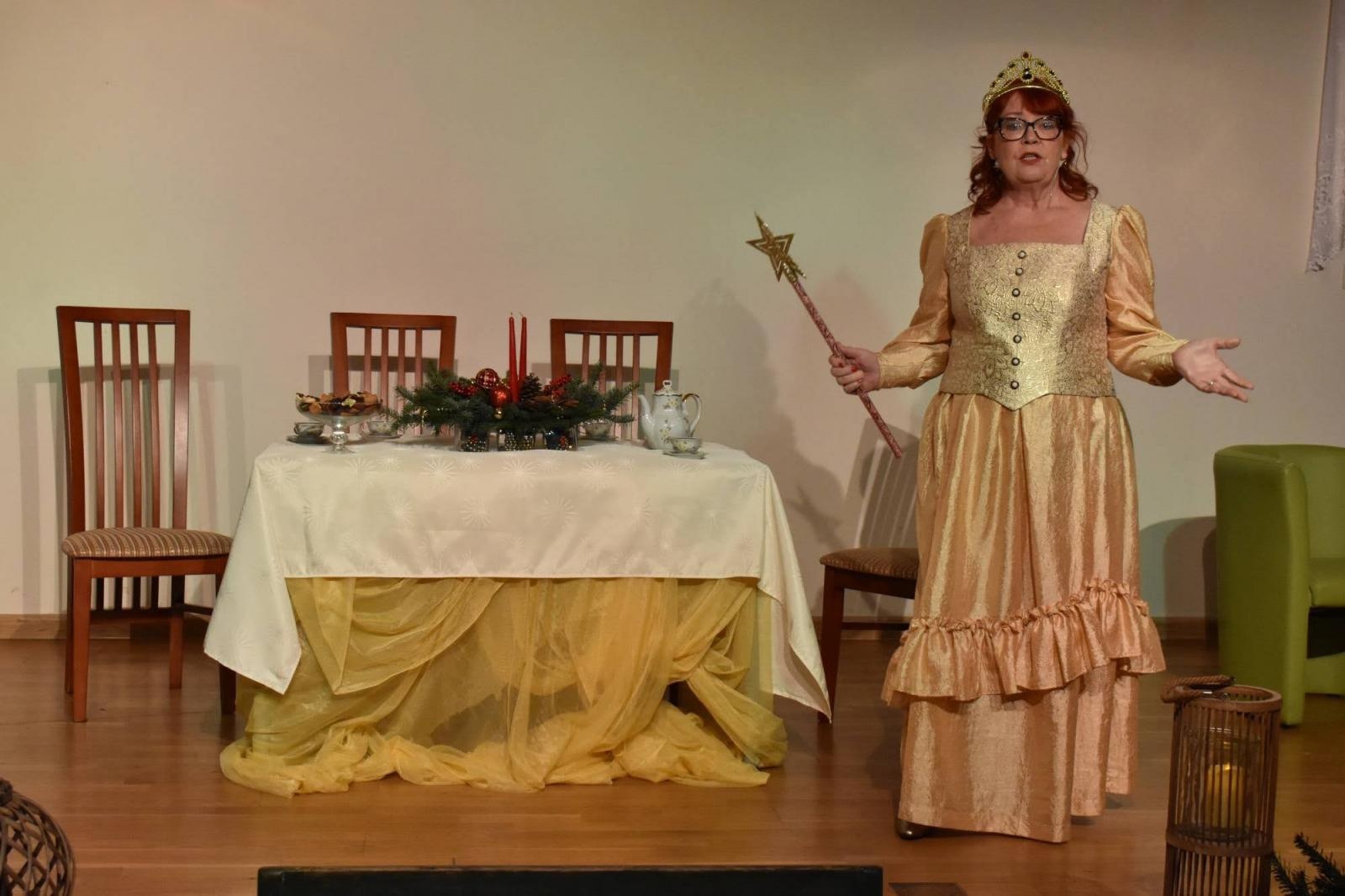 Zdjęcie w galerii na portalu naszraciborz.pl: Grudniowe refleksje… – przedświąteczne widowisko na zamku wiadomości z regionu