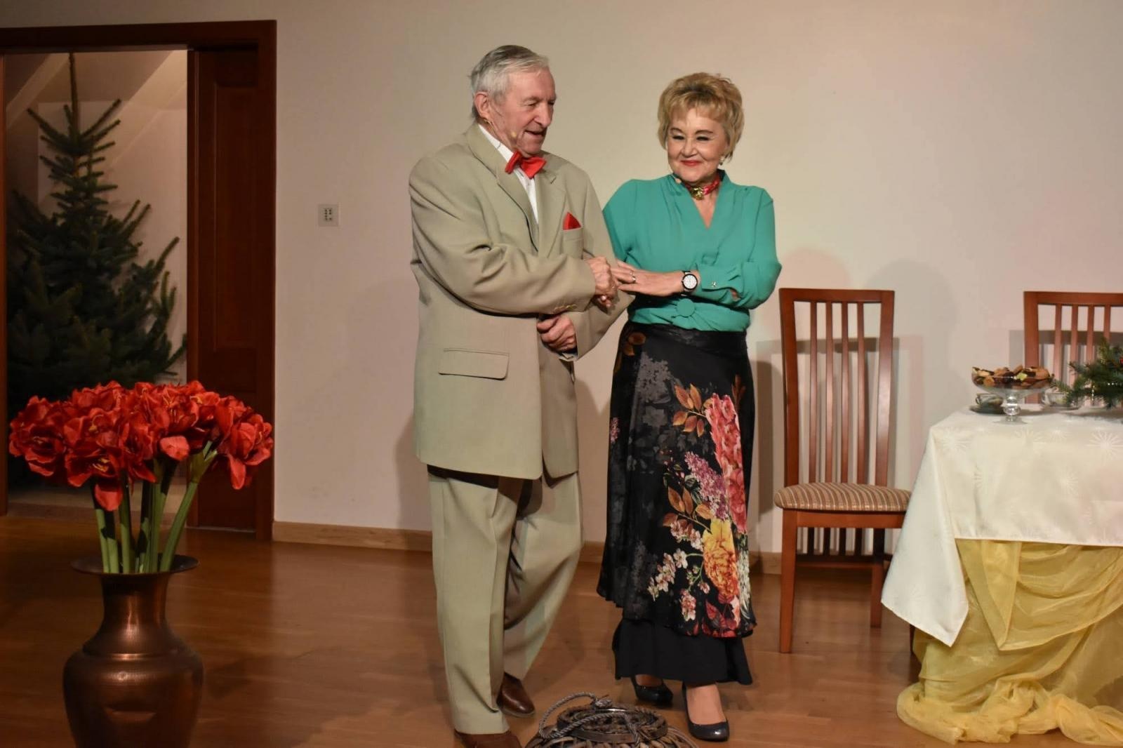 Zdjęcie w galerii na portalu naszraciborz.pl: Grudniowe refleksje… – przedświąteczne widowisko na zamku wiadomości z regionu