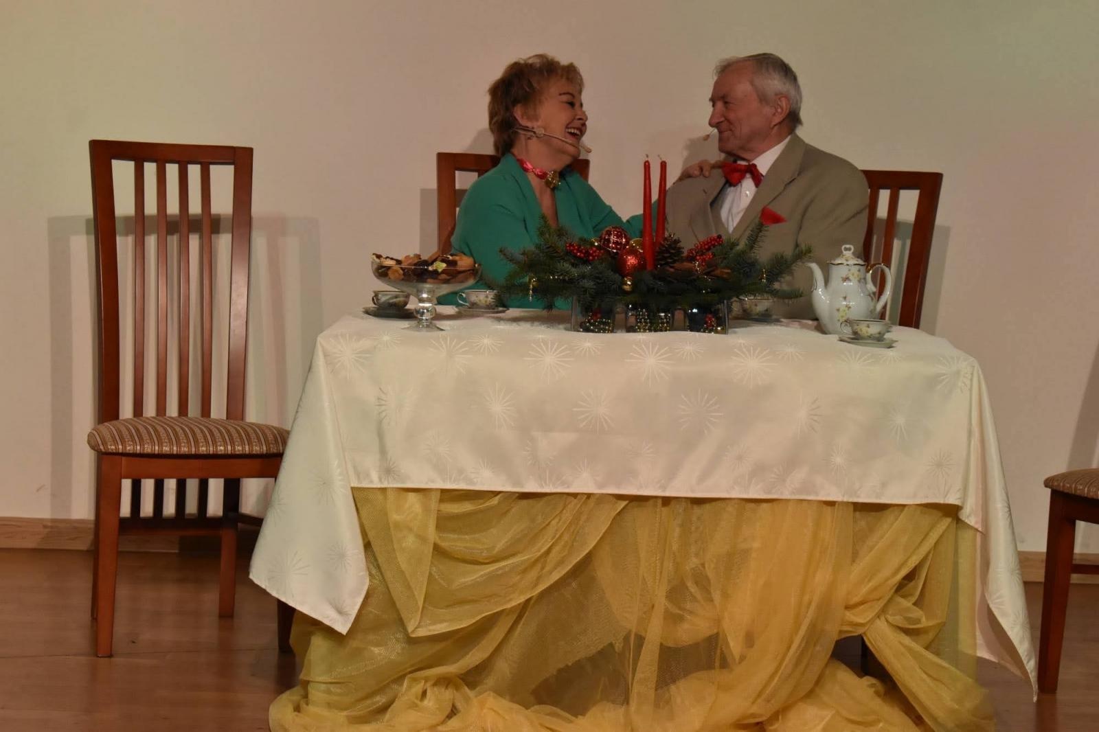 Zdjęcie w galerii na portalu naszraciborz.pl: Grudniowe refleksje… – przedświąteczne widowisko na zamku wiadomości z regionu