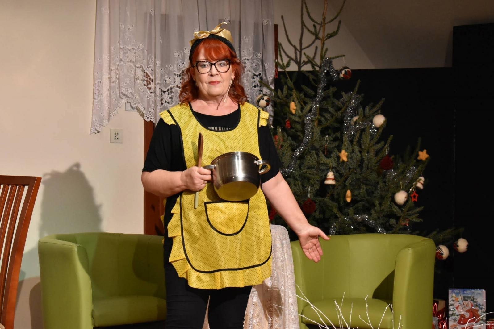 Zdjęcie w galerii na portalu naszraciborz.pl: Grudniowe refleksje… – przedświąteczne widowisko na zamku wiadomości z regionu