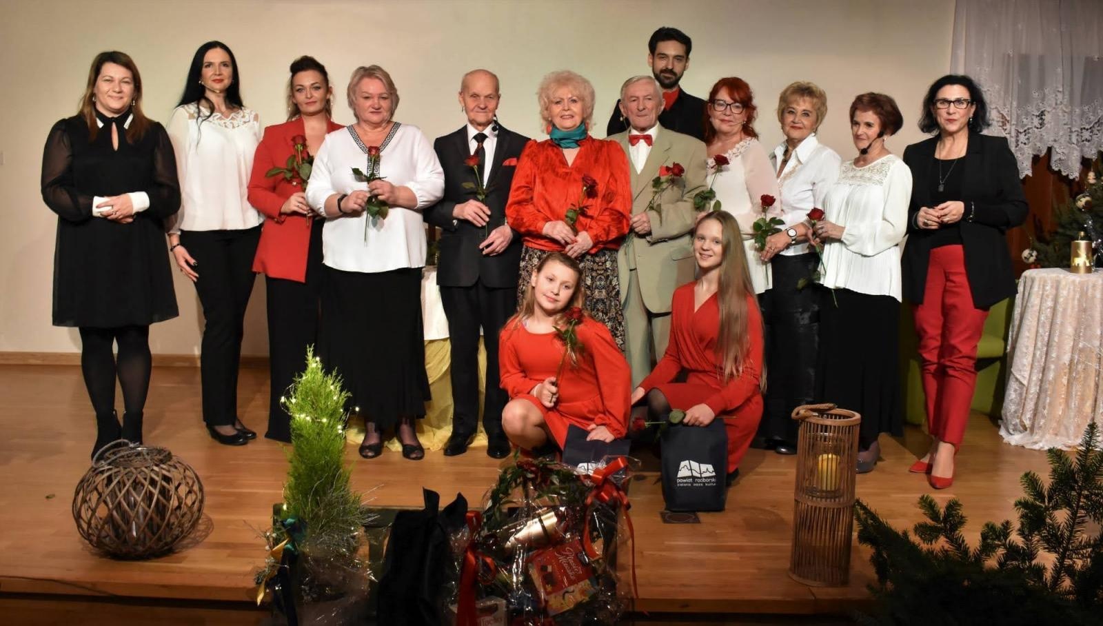 Zdjęcie w galerii na portalu naszraciborz.pl: Grudniowe refleksje… – przedświąteczne widowisko na zamku wiadomości z regionu