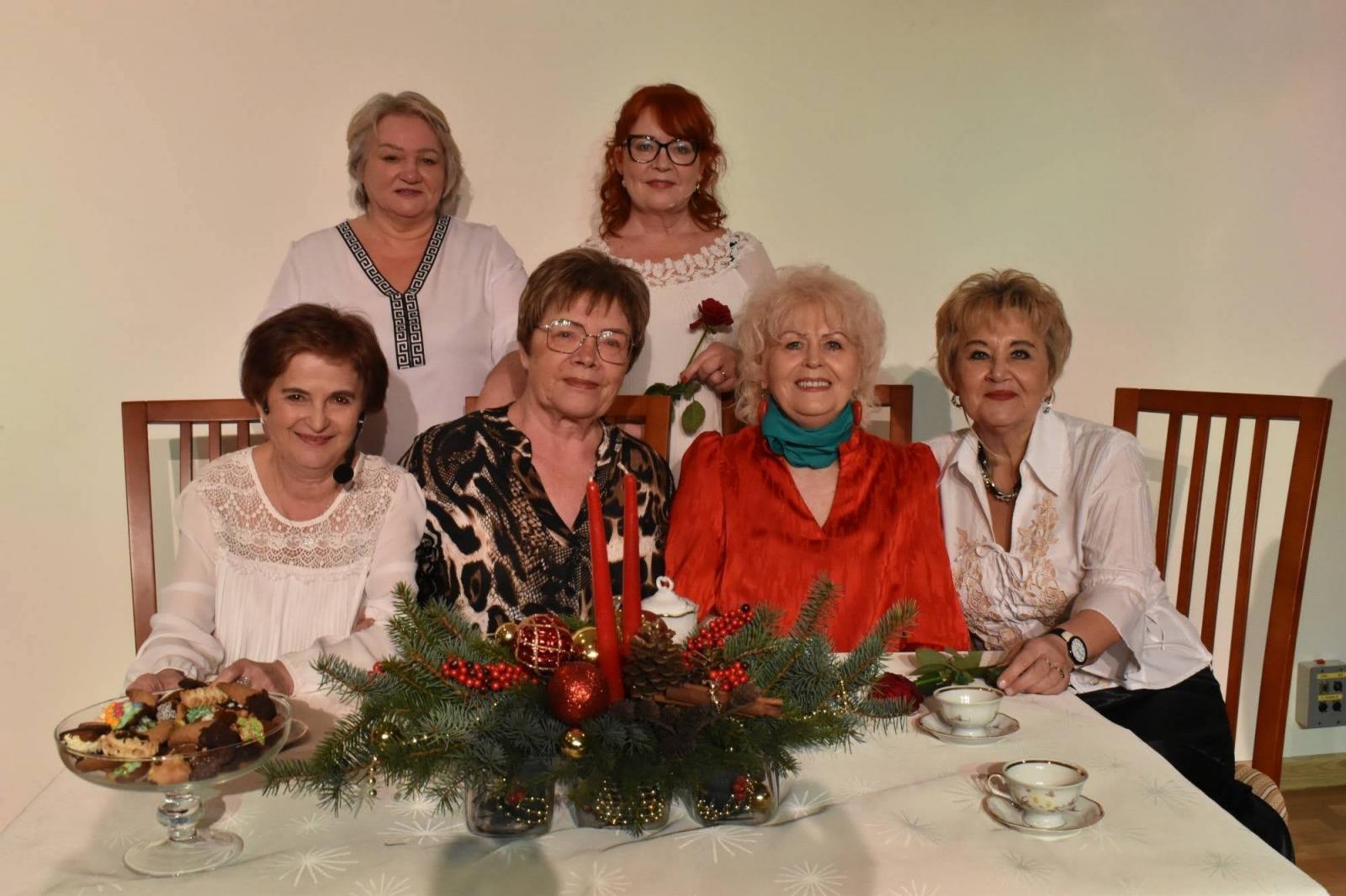 Zdjęcie w galerii na portalu naszraciborz.pl: Grudniowe refleksje… – przedświąteczne widowisko na zamku wiadomości z regionu