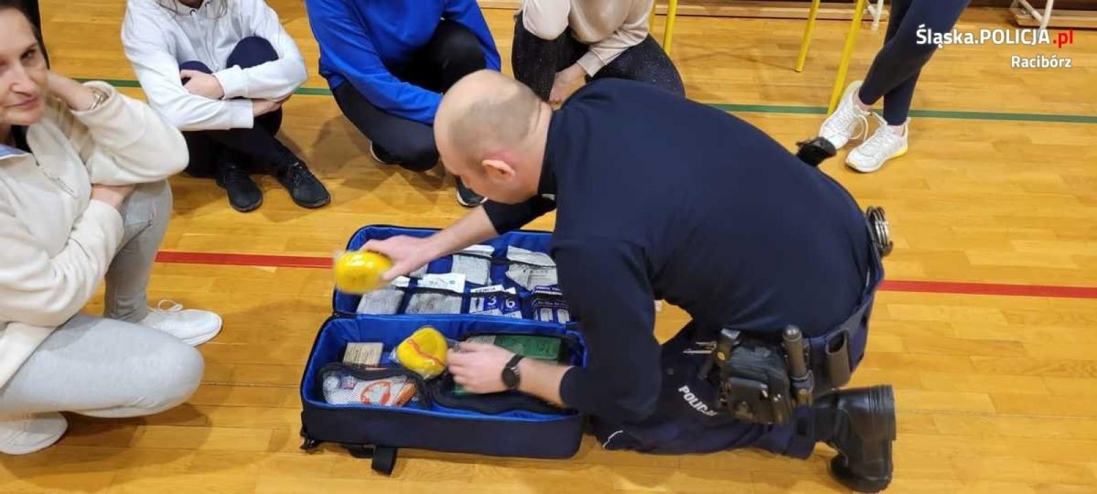 Zdjęcie w galerii na portalu naszraciborz.pl: Nauczycielki z gminy Kornowac przeszły kurs samoobrony wiadomości z regionu