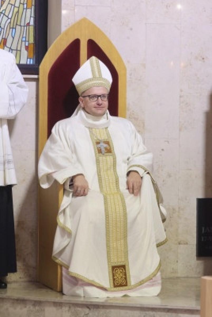 Zdjęcie w galerii na portalu naszraciborz.pl: Wyświęcono nowego biskupa opolskiego wiadomości z regionu