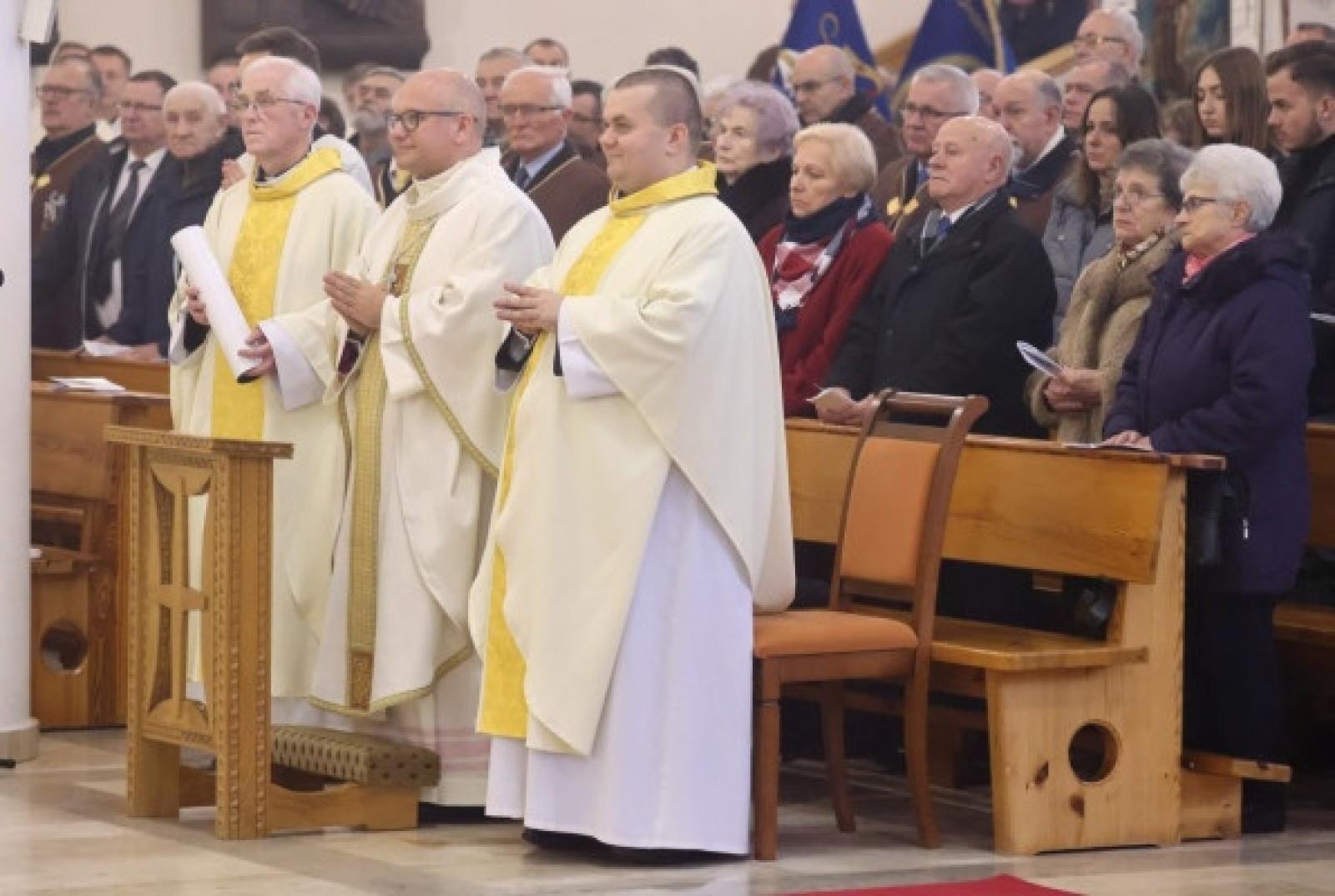 Zdjęcie w galerii na portalu naszraciborz.pl: Wyświęcono nowego biskupa opolskiego wiadomości z regionu