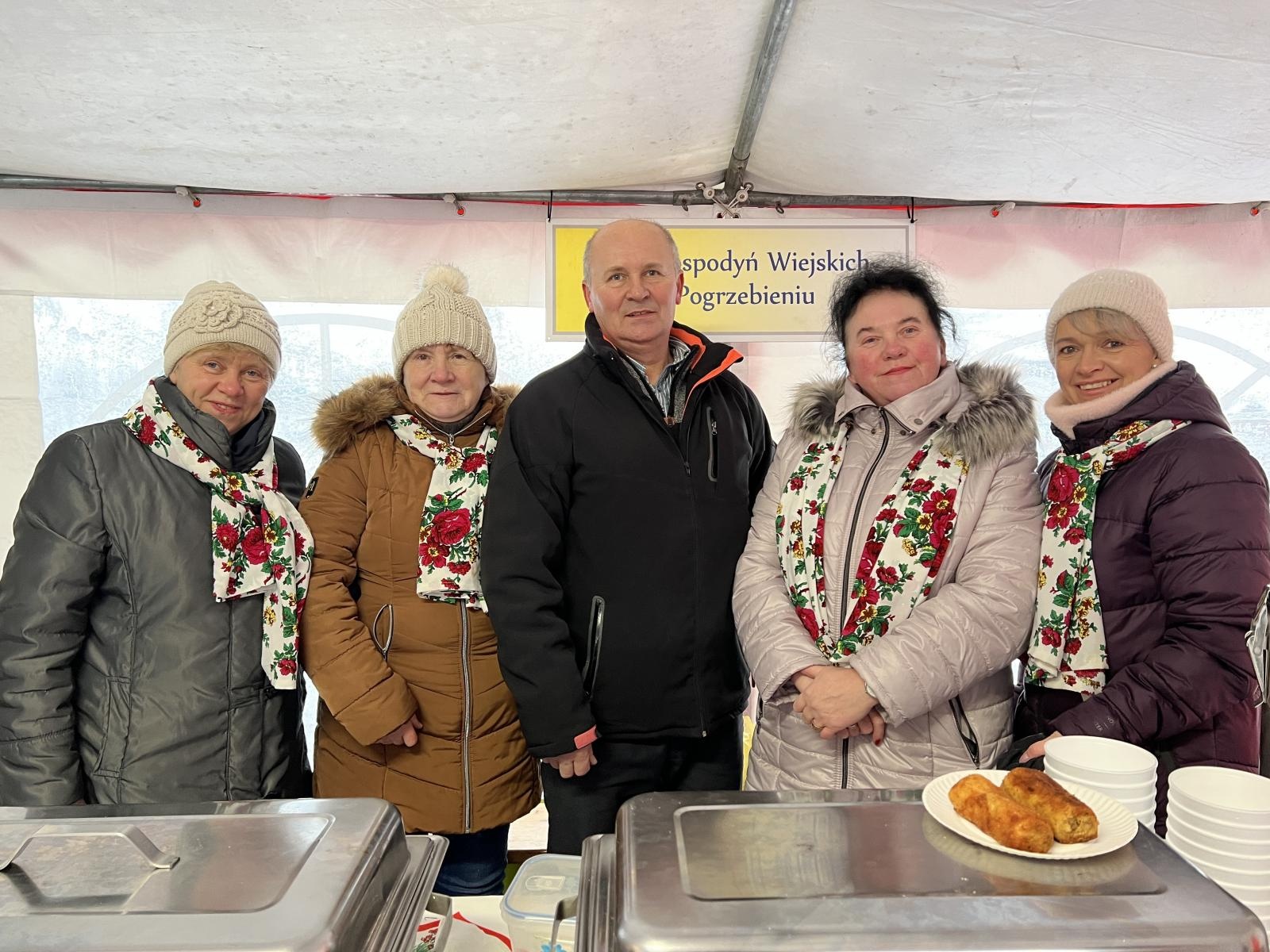 Zdjęcie w galerii na portalu naszraciborz.pl: Kornowacki kiermasz w iście zimowej aurze [FOTO i WIDEO] wiadomości z regionu
