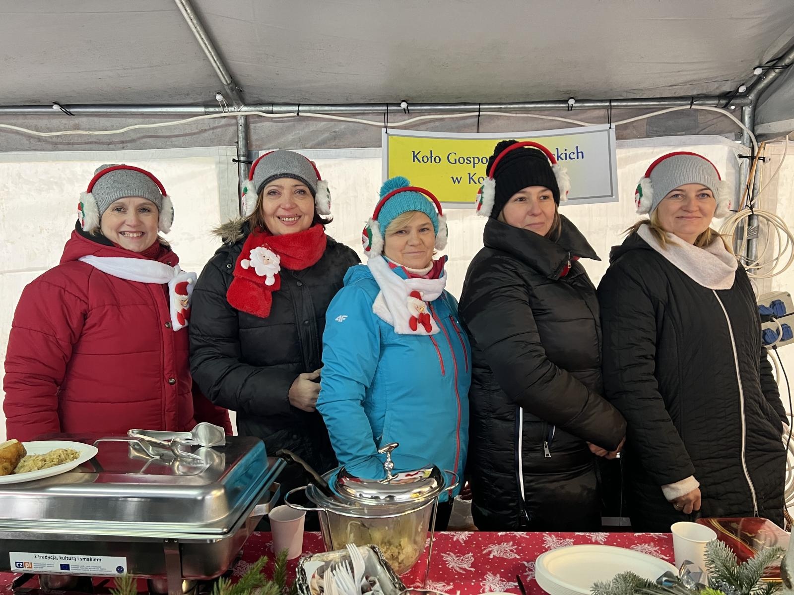 Zdjęcie w galerii na portalu naszraciborz.pl: Kornowacki kiermasz w iście zimowej aurze [FOTO i WIDEO] wiadomości z regionu