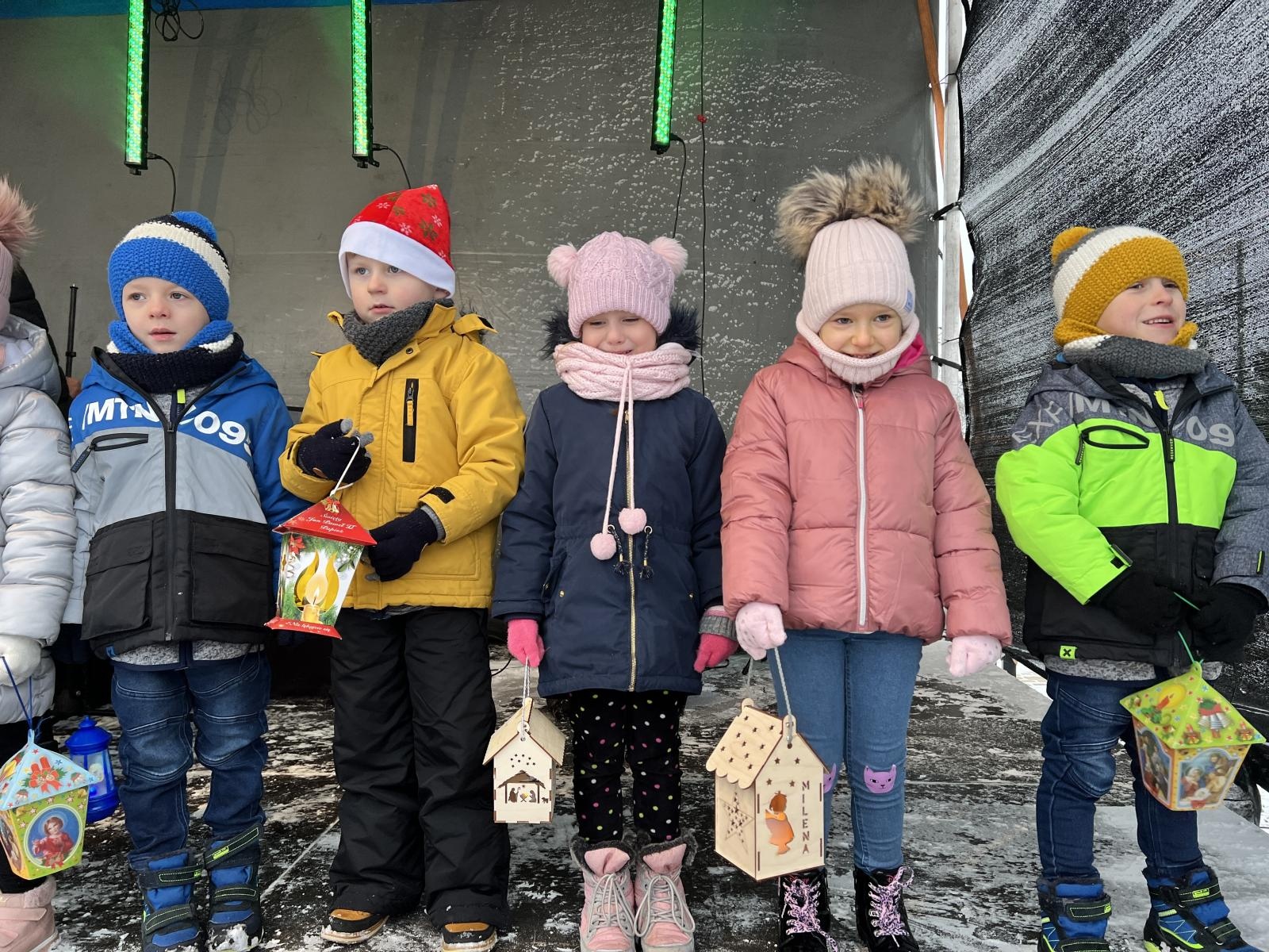 Zdjęcie w galerii na portalu naszraciborz.pl: Kornowacki kiermasz w iście zimowej aurze [FOTO i WIDEO] wiadomości z regionu