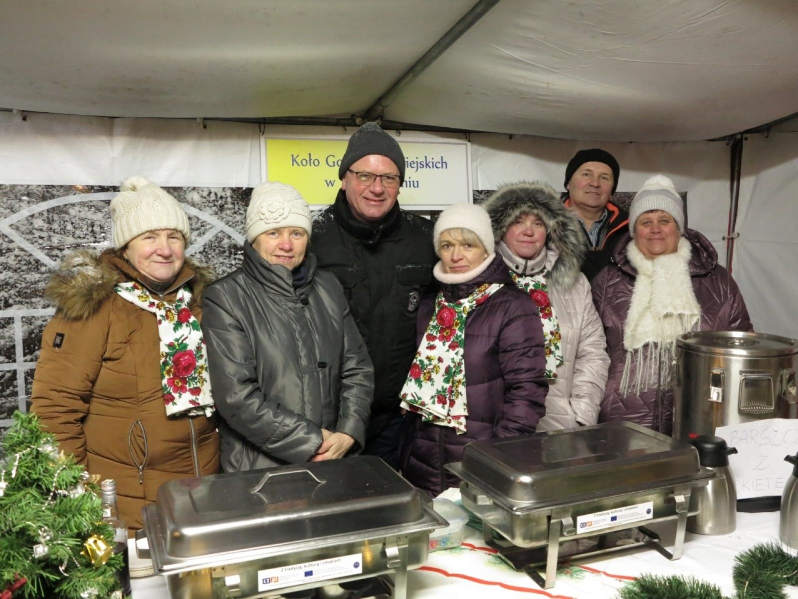 Zdjęcie w galerii na portalu naszraciborz.pl: Kornowacki kiermasz w iście zimowej aurze [FOTO i WIDEO] wiadomości z regionu