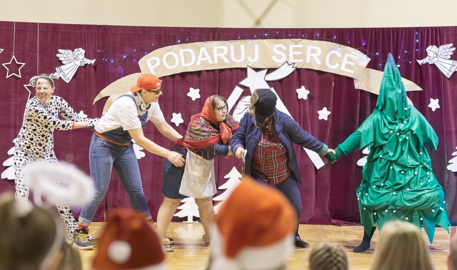 Zdjęcie w galerii na portalu naszraciborz.pl: Podaruj serce. Świątecznie w Markowicach [FOTO] wiadomości z regionu