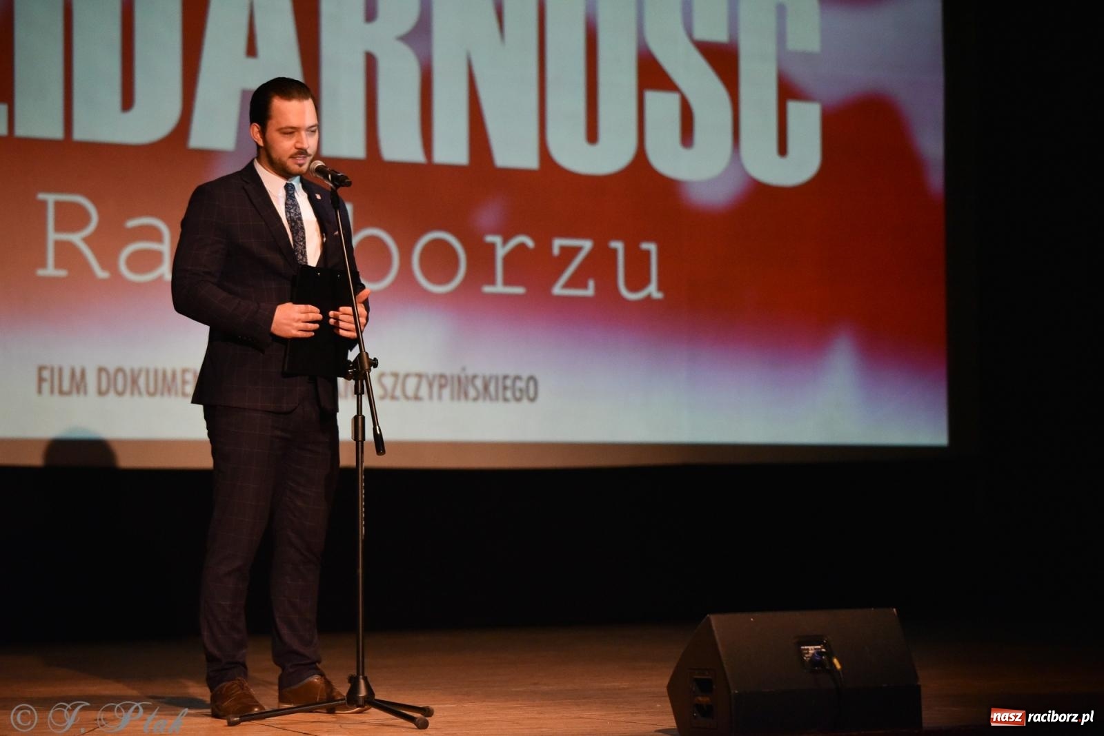 Zdjęcie w galerii na portalu naszraciborz.pl: SOLIDARNOŚĆ. Filmy o najnowszej historii Raciborza dostępne już on-line wiadomości z regionu