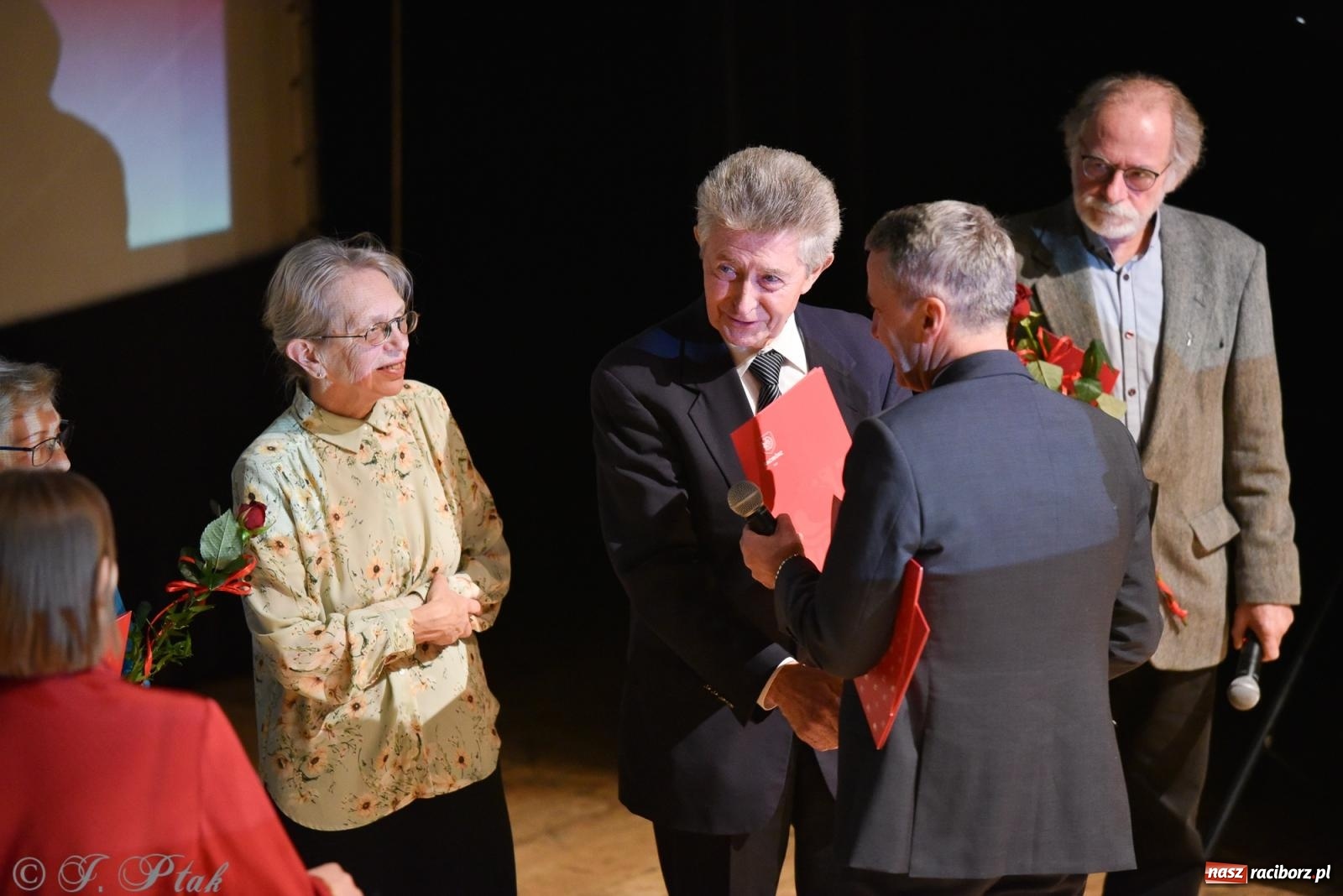 Zdjęcie w galerii na portalu naszraciborz.pl: SOLIDARNOŚĆ. Filmy o najnowszej historii Raciborza dostępne już on-line wiadomości z regionu