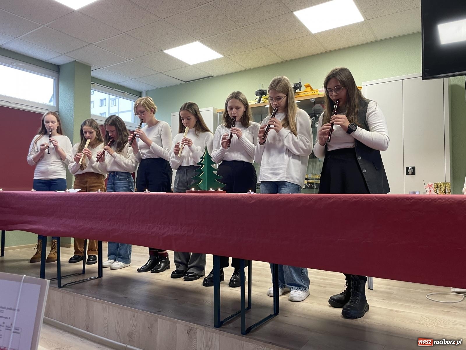 Zdjęcie w galerii na portalu naszraciborz.pl: XXI Wojewódzki Konkurs o tytuł Mistrza fletu wiadomości z regionu