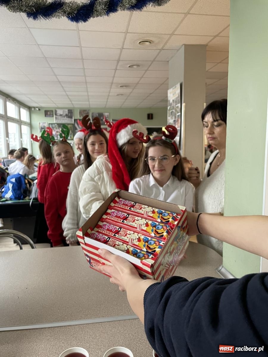 Zdjęcie w galerii na portalu naszraciborz.pl: XXI Wojewódzki Konkurs o tytuł Mistrza fletu wiadomości z regionu