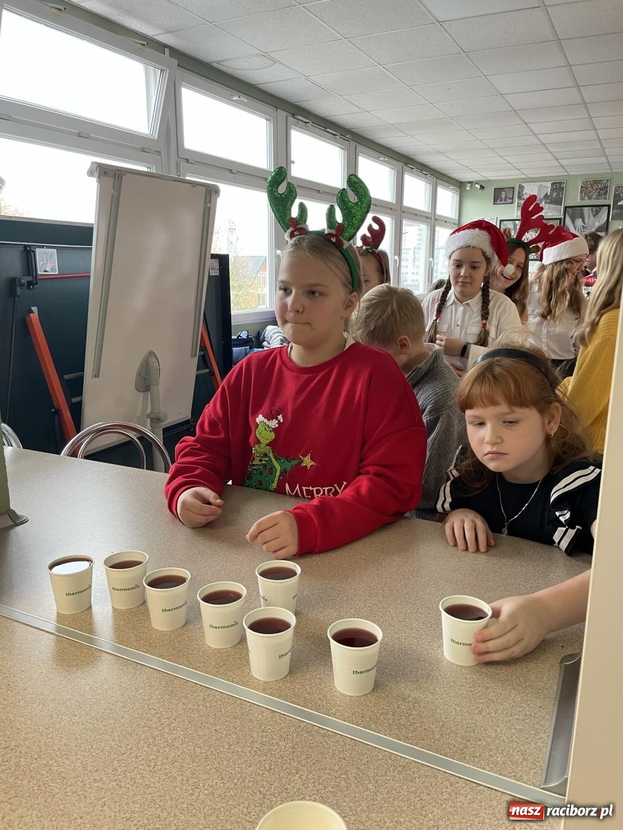 Zdjęcie w galerii na portalu naszraciborz.pl: XXI Wojewódzki Konkurs o tytuł Mistrza fletu wiadomości z regionu