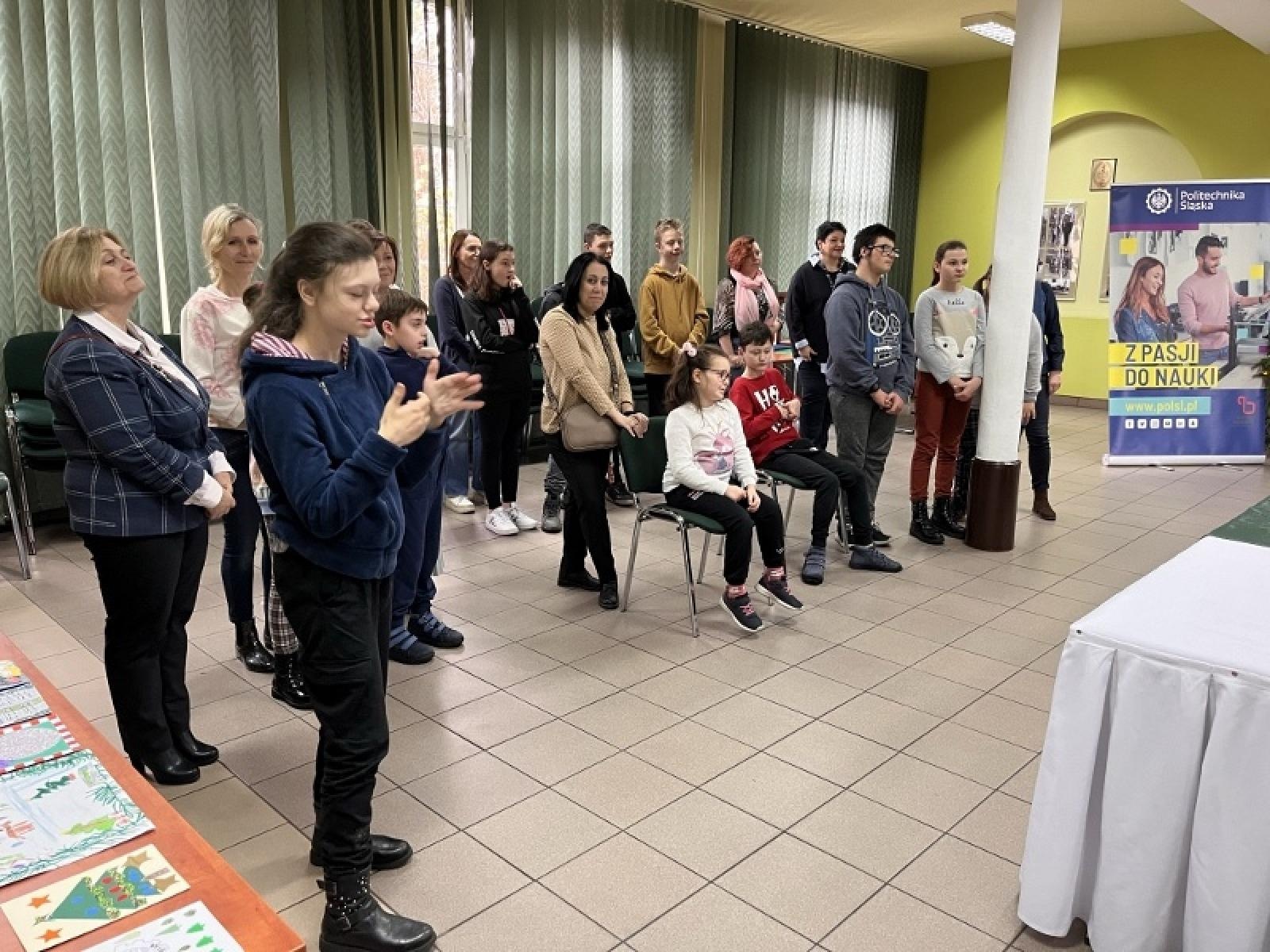 Zdjęcie w galerii na portalu naszraciborz.pl: Trzy prace na najwyższym stopniu podium wiadomości z regionu