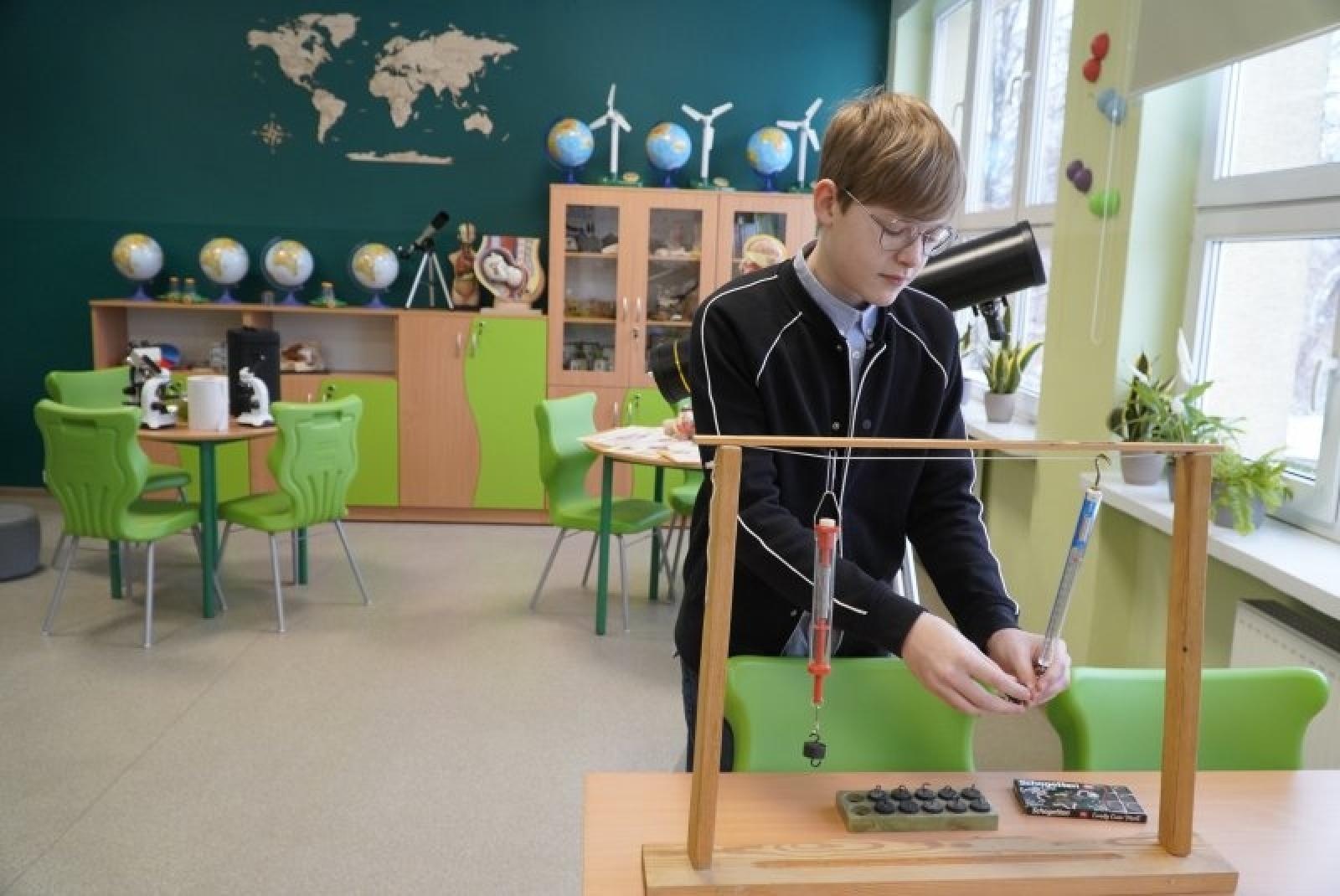 Zdjęcie w galerii na portalu naszraciborz.pl: Zielona pracownia Kasprowy otwarta w SP4 wiadomości z regionu