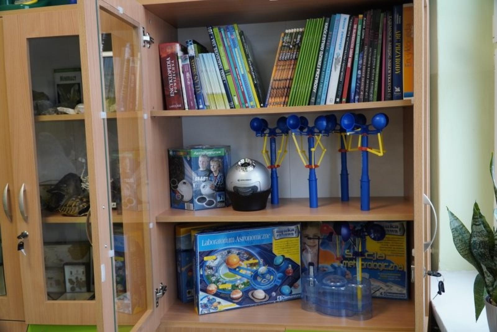 Zdjęcie w galerii na portalu naszraciborz.pl: Zielona pracownia Kasprowy otwarta w SP4 wiadomości z regionu