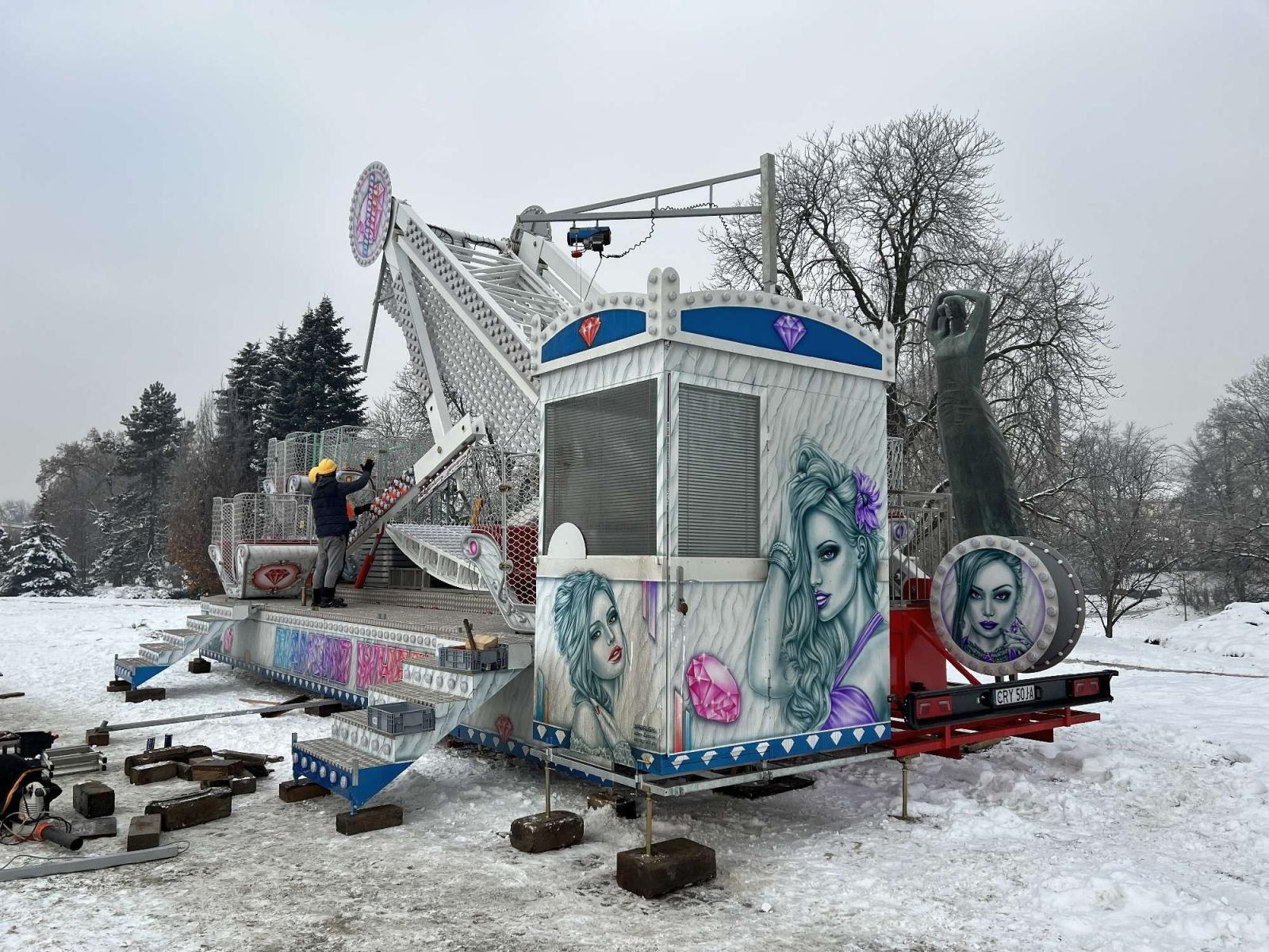 Zdjęcie w galerii na portalu naszraciborz.pl: Diabelski młyn już w Raciborzu. Jak zdobyć darmowe bilety [WIDEO] wiadomości z regionu