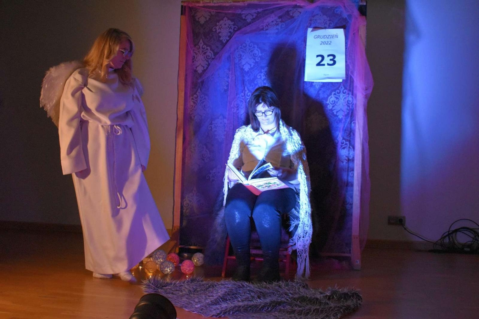 Zdjęcie w galerii na portalu naszraciborz.pl: Stowarzyszenie DOM zorganizowało spotkanie świąteczne na zamku wiadomości z regionu