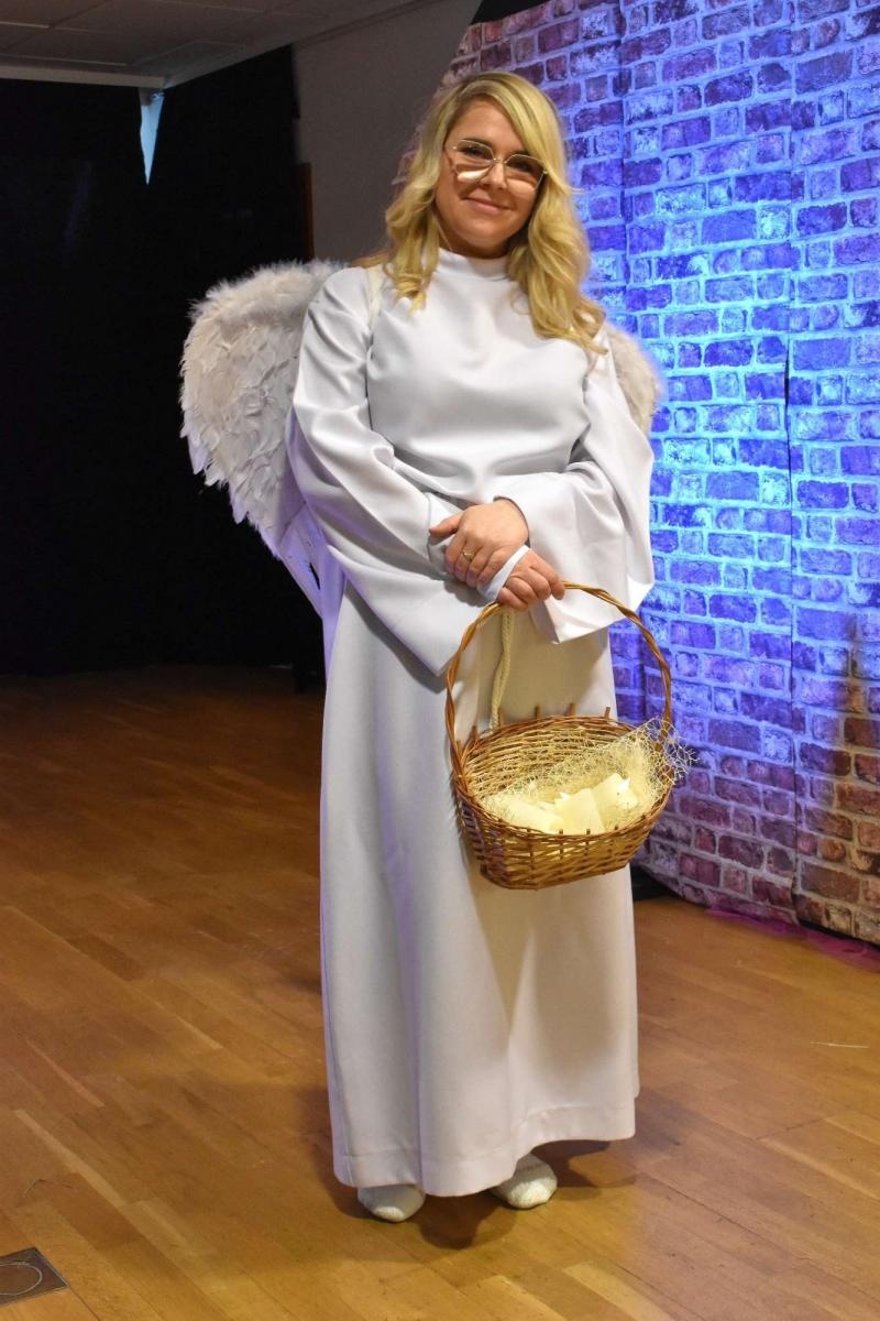 Zdjęcie w galerii na portalu naszraciborz.pl: Stowarzyszenie DOM zorganizowało spotkanie świąteczne na zamku wiadomości z regionu