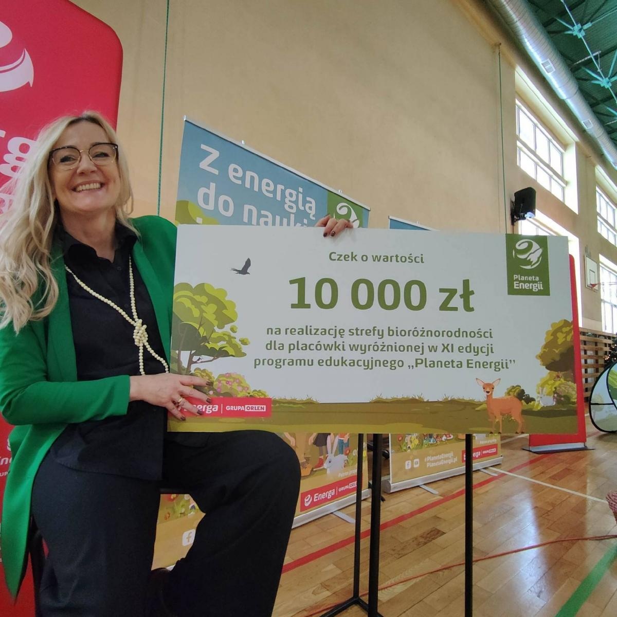 Zdjęcie w galerii na portalu naszraciborz.pl: Uczniowie z Nędzy wylądowali na Planecie Energii. Mają nagrodę główną i 10 tys. zł! wiadomości z regionu