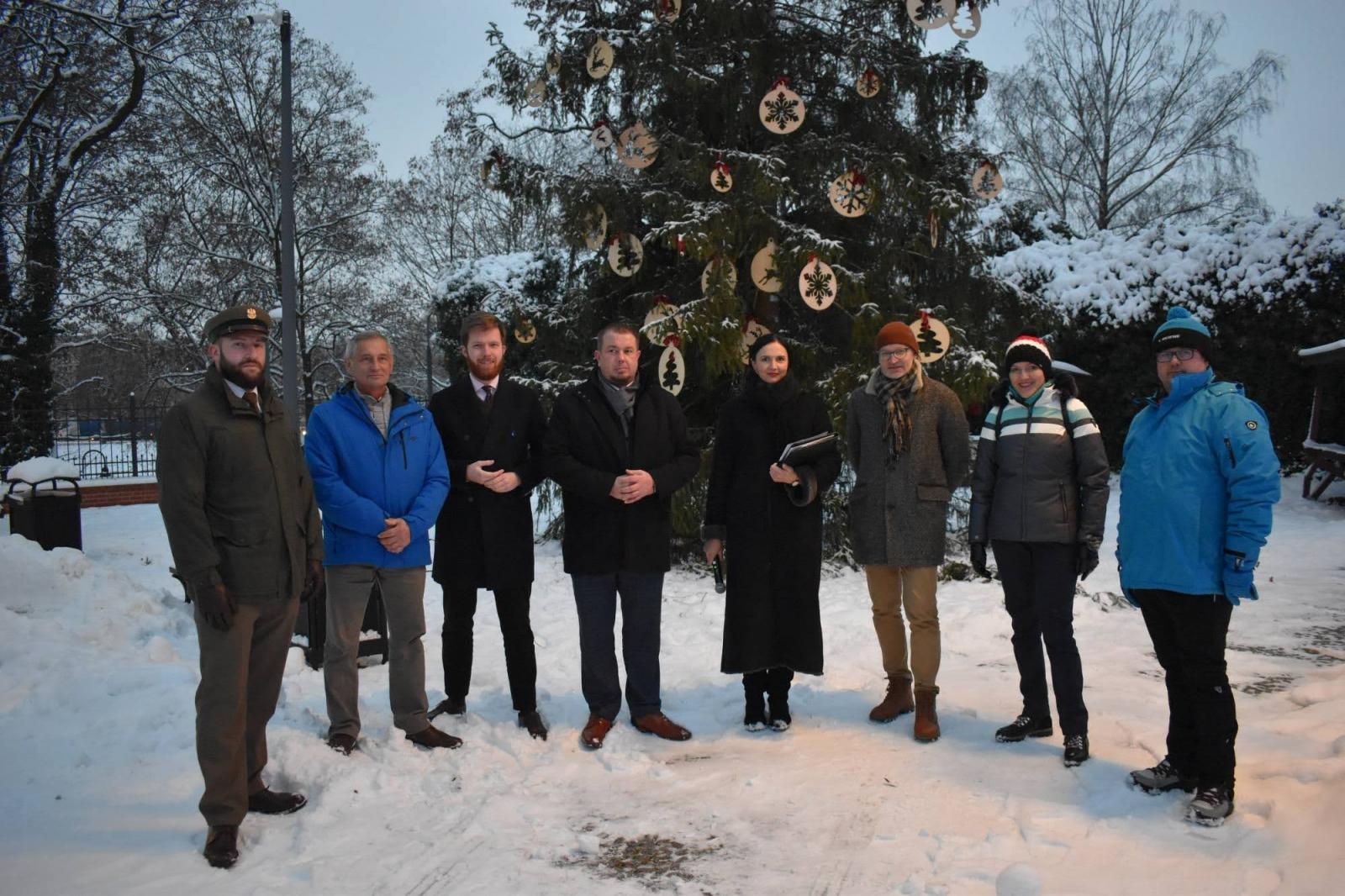 Zdjęcie w galerii na portalu naszraciborz.pl: Zamkowy jarmark 2022 - dzień pierwszy za nami [FOTO] wiadomości z regionu