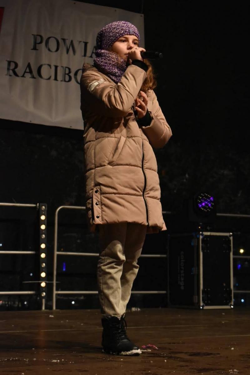 Zdjęcie w galerii na portalu naszraciborz.pl: Zamkowy jarmark 2022 - dzień pierwszy za nami [FOTO] wiadomości z regionu