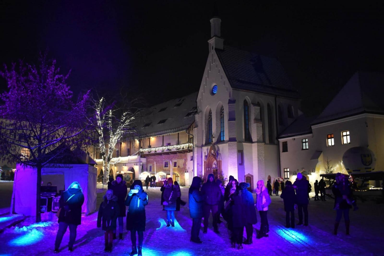 Zdjęcie w galerii na portalu naszraciborz.pl: Zamkowy jarmark 2022 - dzień pierwszy za nami [FOTO] wiadomości z regionu