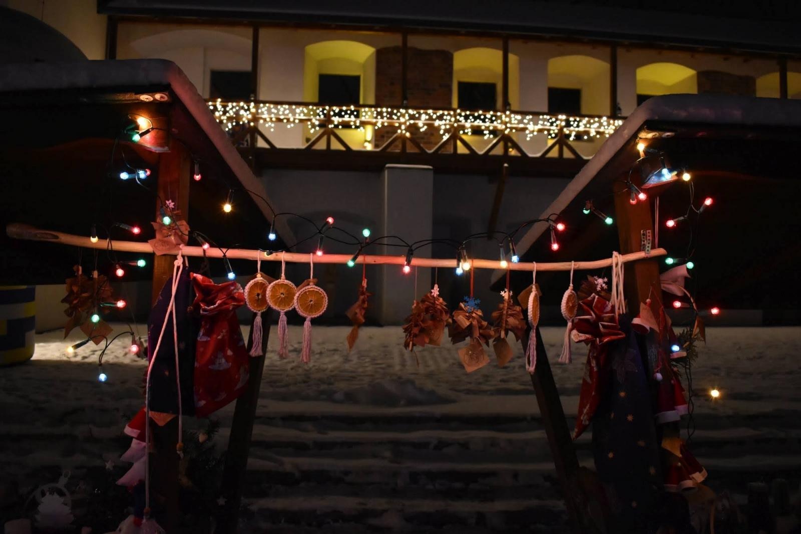 Zdjęcie w galerii na portalu naszraciborz.pl: Zamkowy jarmark 2022 - dzień pierwszy za nami [FOTO] wiadomości z regionu