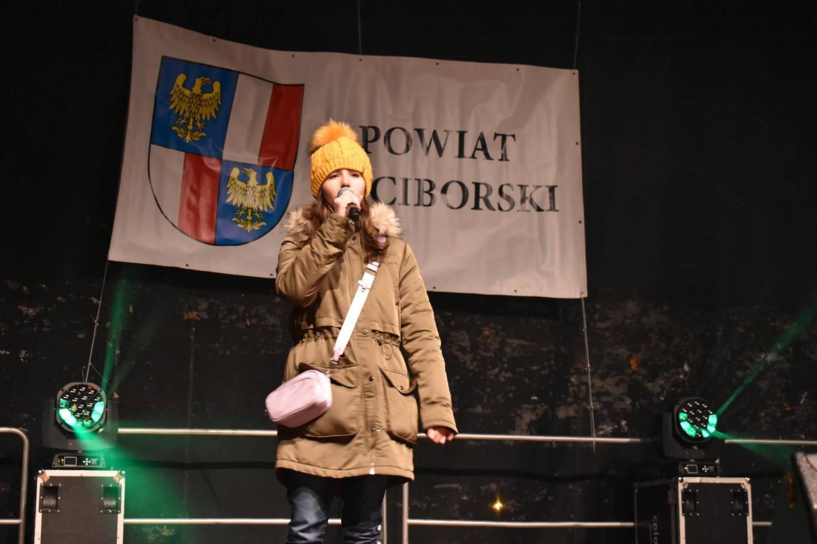 Zdjęcie w galerii na portalu naszraciborz.pl: Zamkowy jarmark 2022 - dzień pierwszy za nami [FOTO] wiadomości z regionu