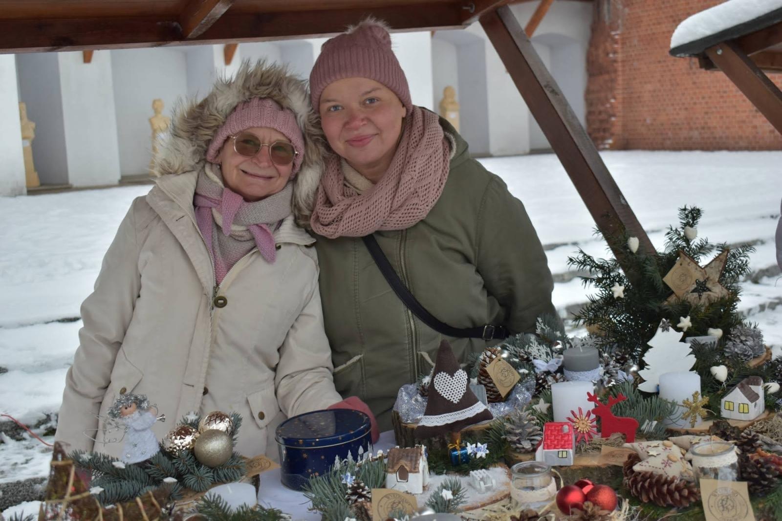 Zdjęcie w galerii na portalu naszraciborz.pl: Zamkowy jarmark 2022 - dzień pierwszy za nami [FOTO] wiadomości z regionu