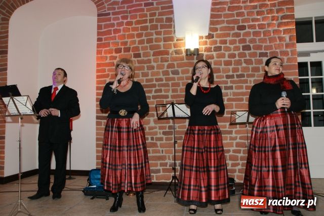 Zdjęcie w galerii na portalu naszraciborz.pl: Rudzki jarmark z Antykami wiadomości z regionu